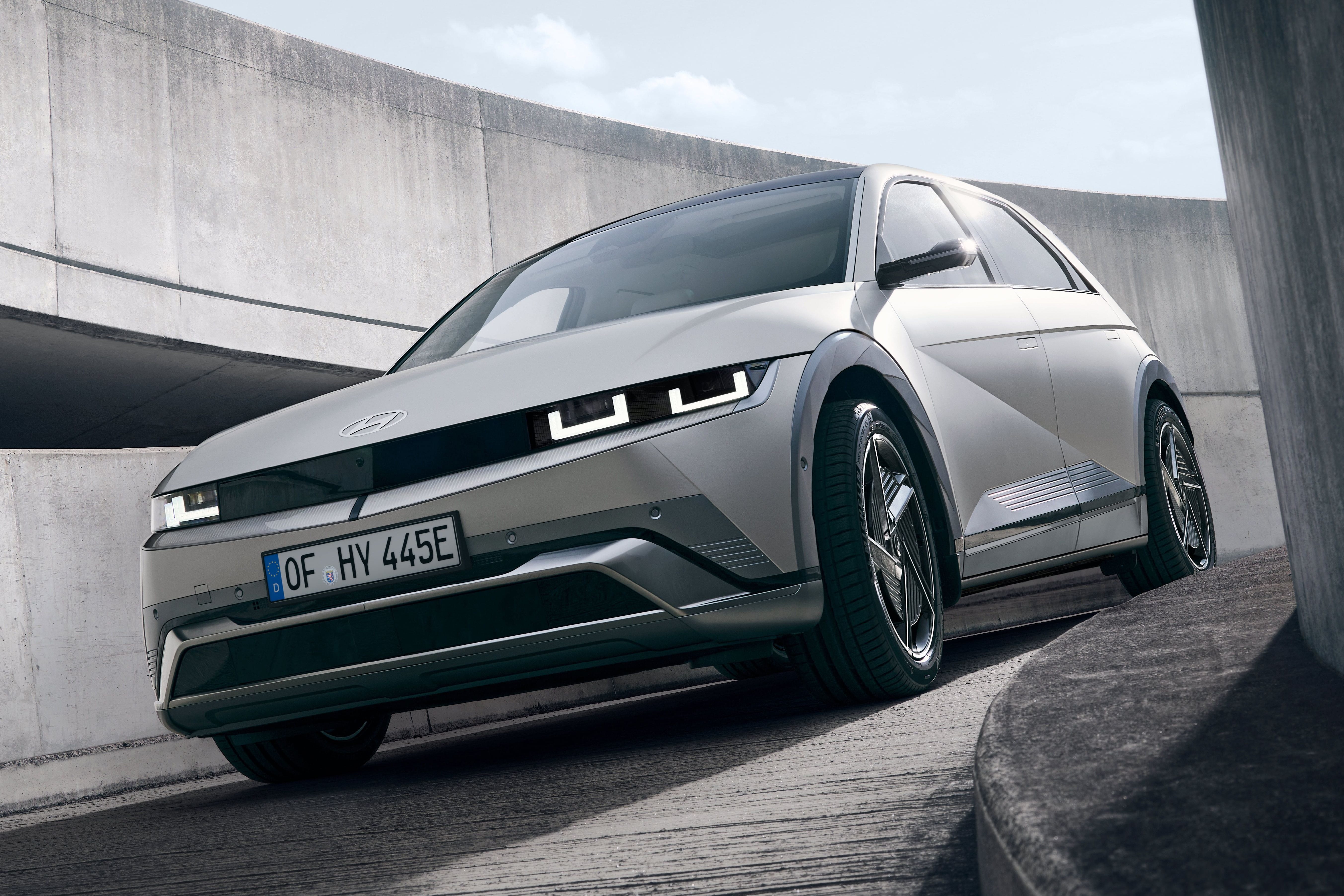 Hyundai Ioniq 5 facelift spied testing in India