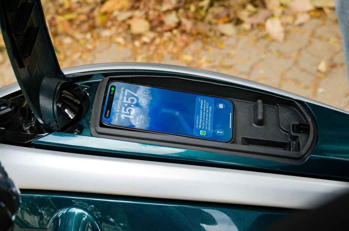 Flying Flea C6 review: Why did RE make this?