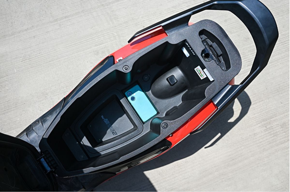 Kinetic DX underseat storage area