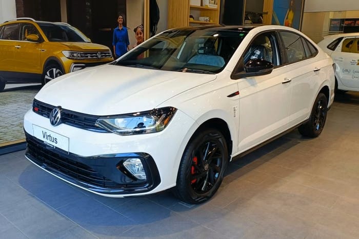 Outgoing Volkswagen Taigun gets discounts of up to Rs 3 lakh in April 2026