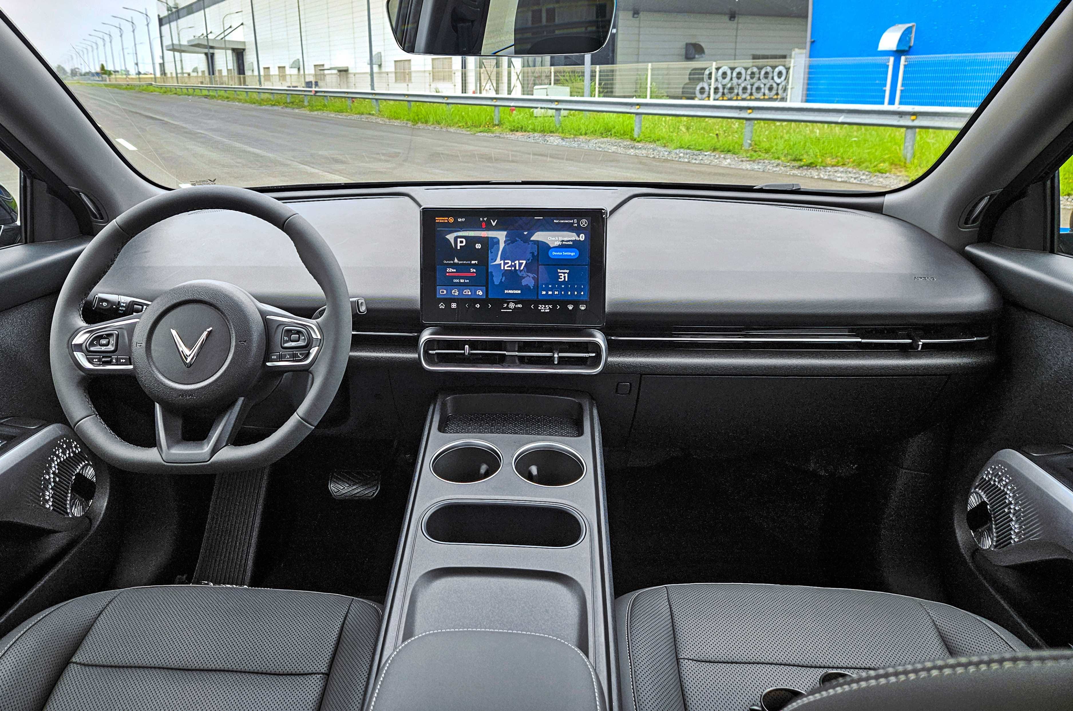 Every three-row EV under Rs 30 lakh in India