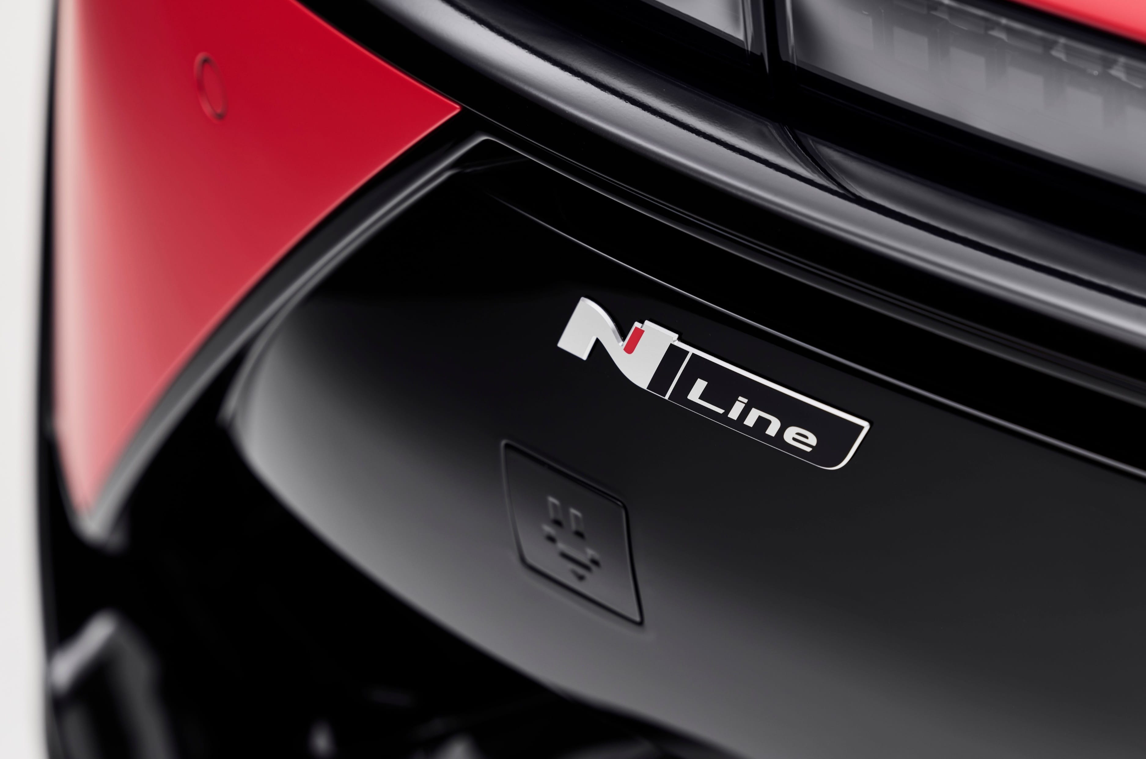 Hyundai Ioniq N Line badge