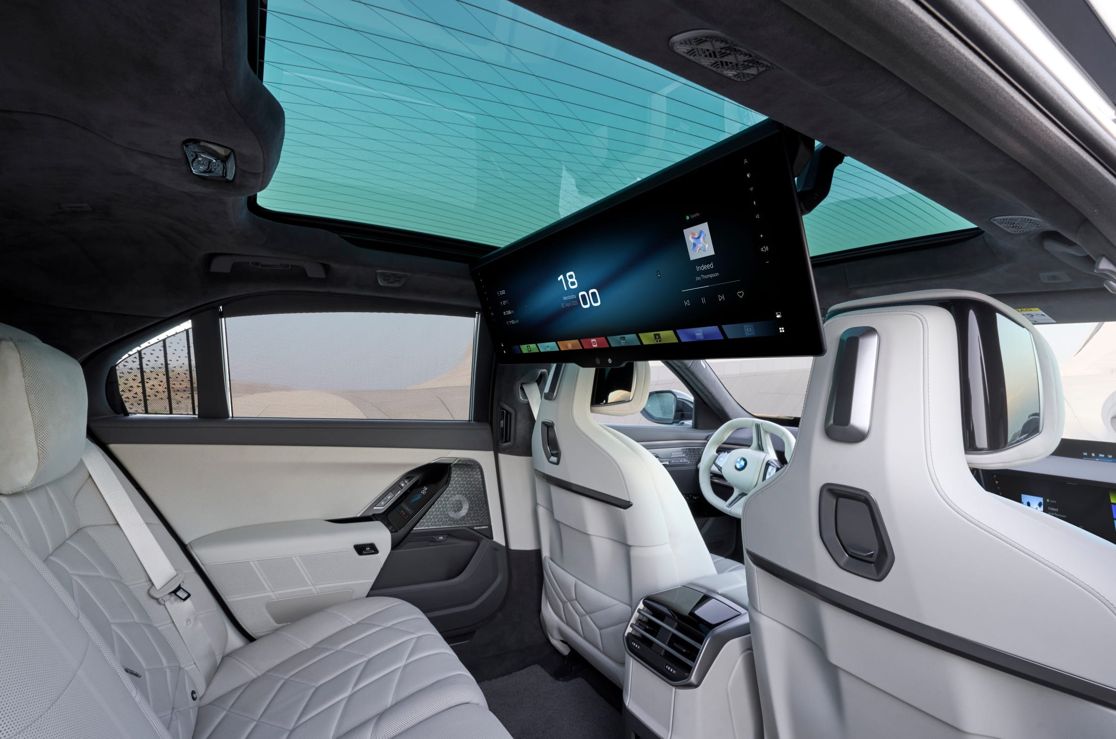 BMW unveils 7 Series facelift