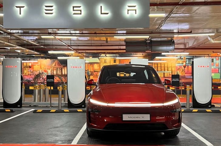 Tesla to expand service network to four new cities in coming quarter