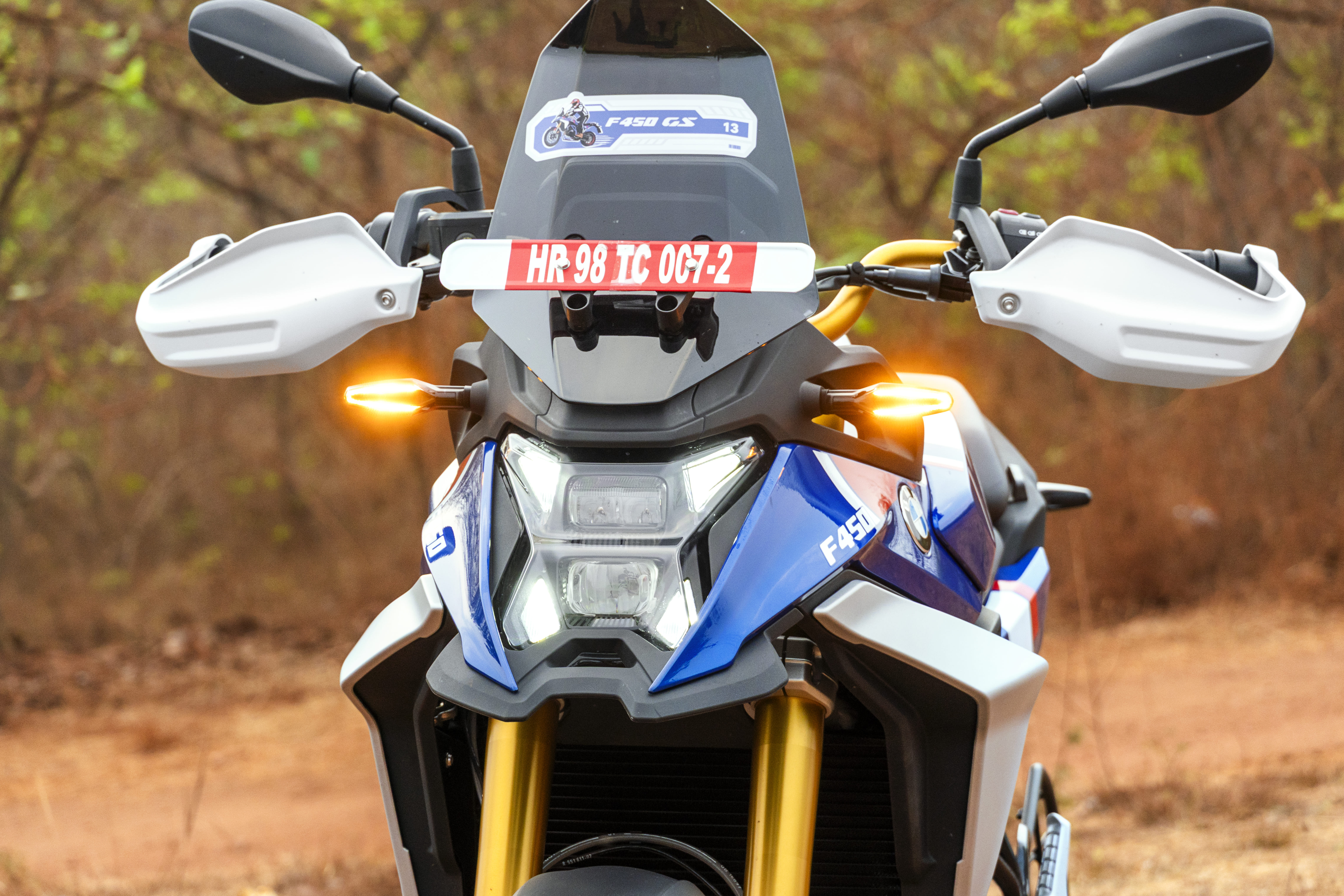 BMW F 450 GS headlight