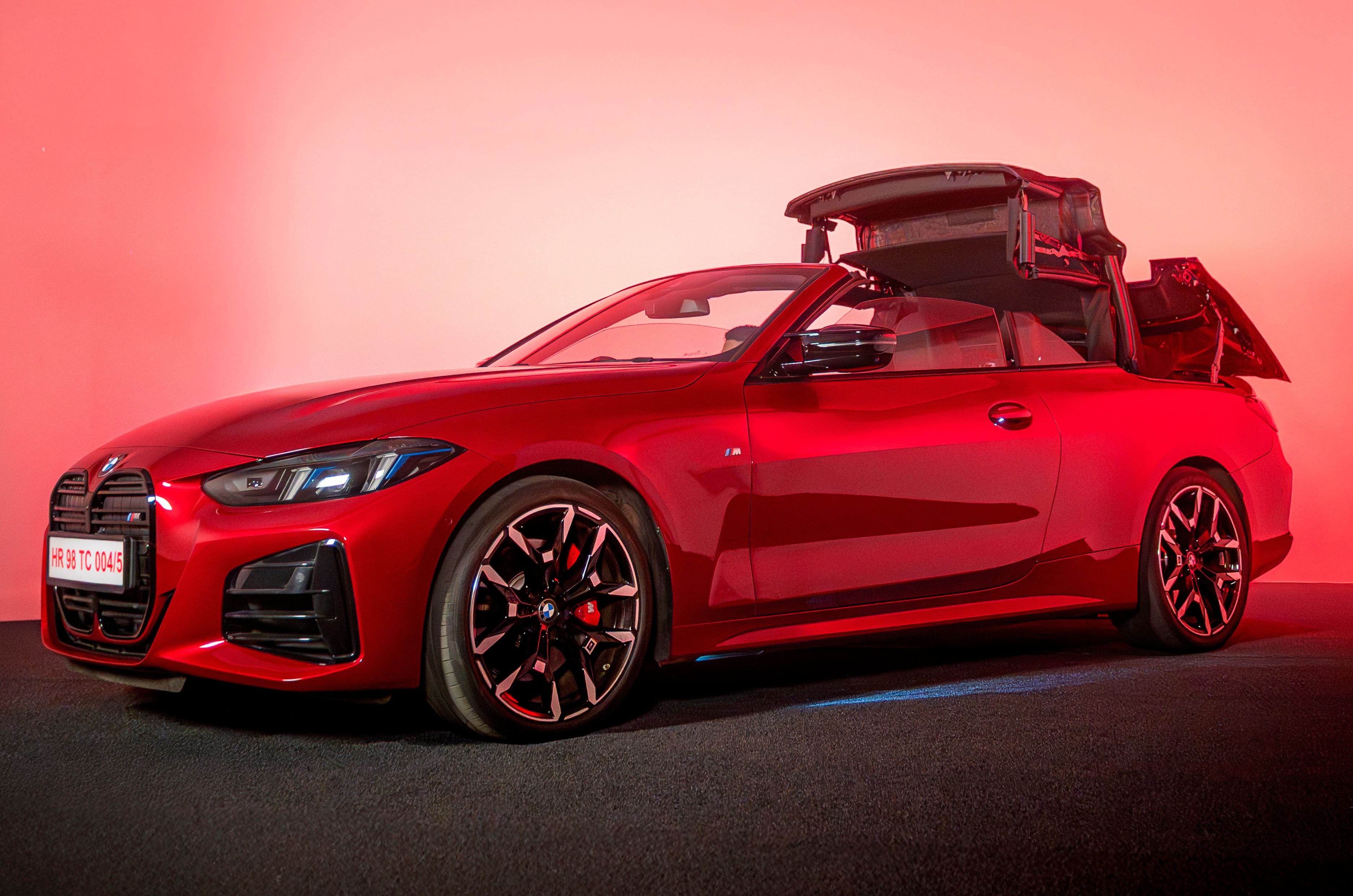 2026 BMW M440i convertible review – A more dramatic M340i