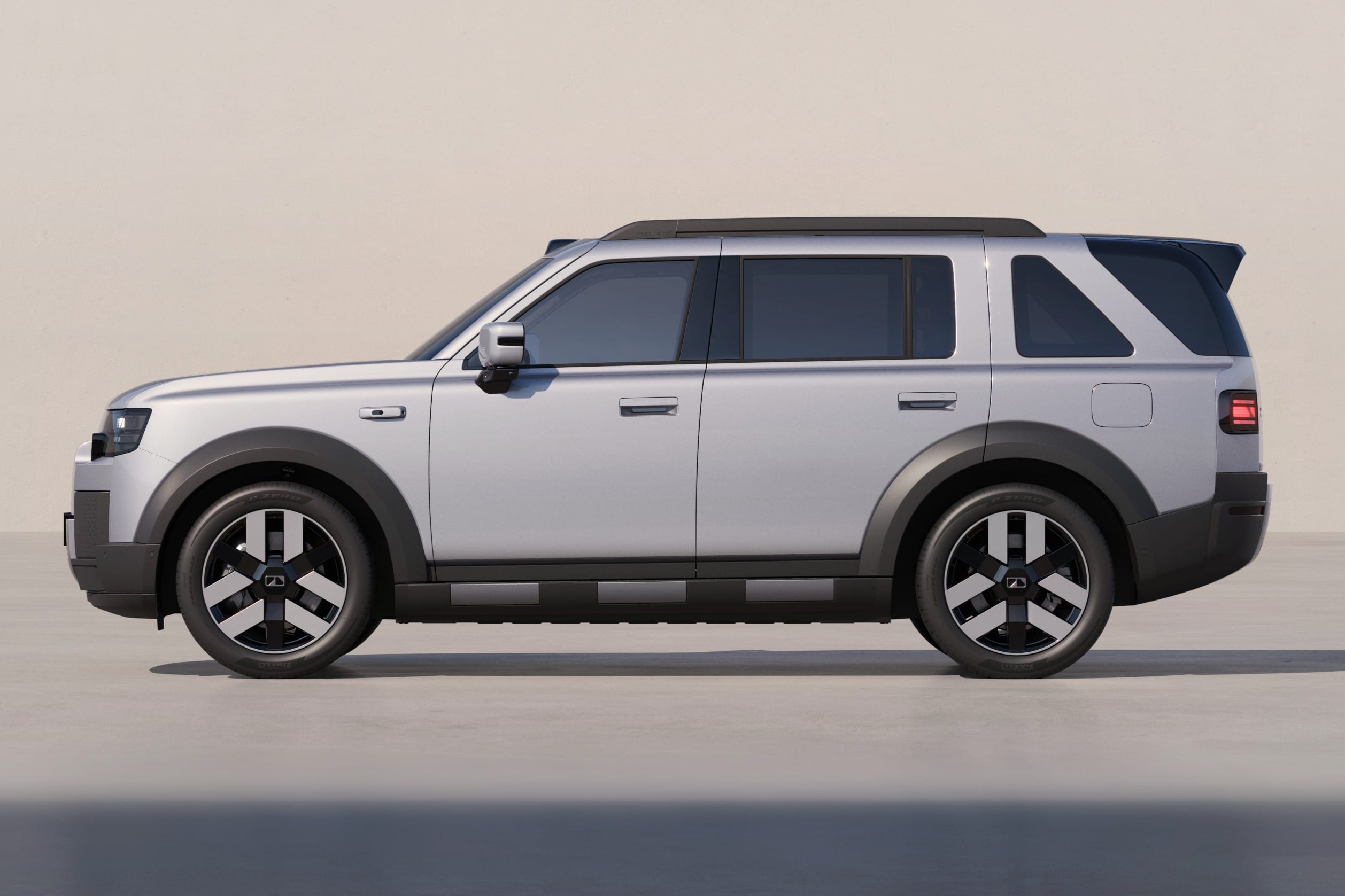Freelander 8 revealed as Chery JLR's first production model