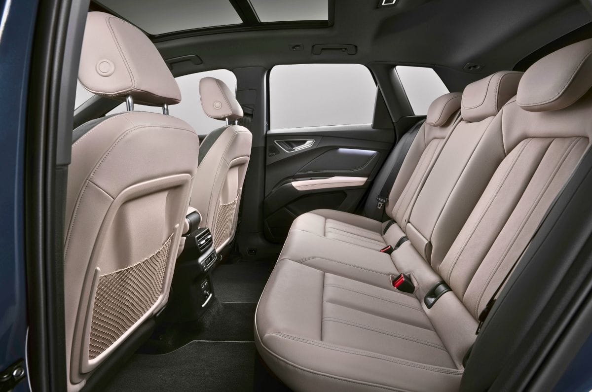 Audi Q4 e-tron facelift revealed in SUV, Sportback avatars 