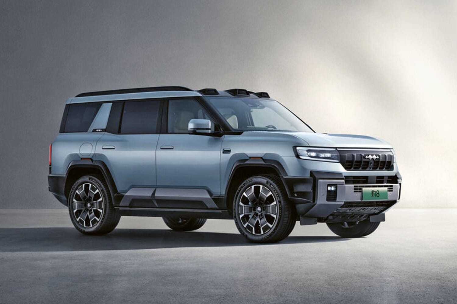 BYD Leopard 8 PHEV design patent filed in India