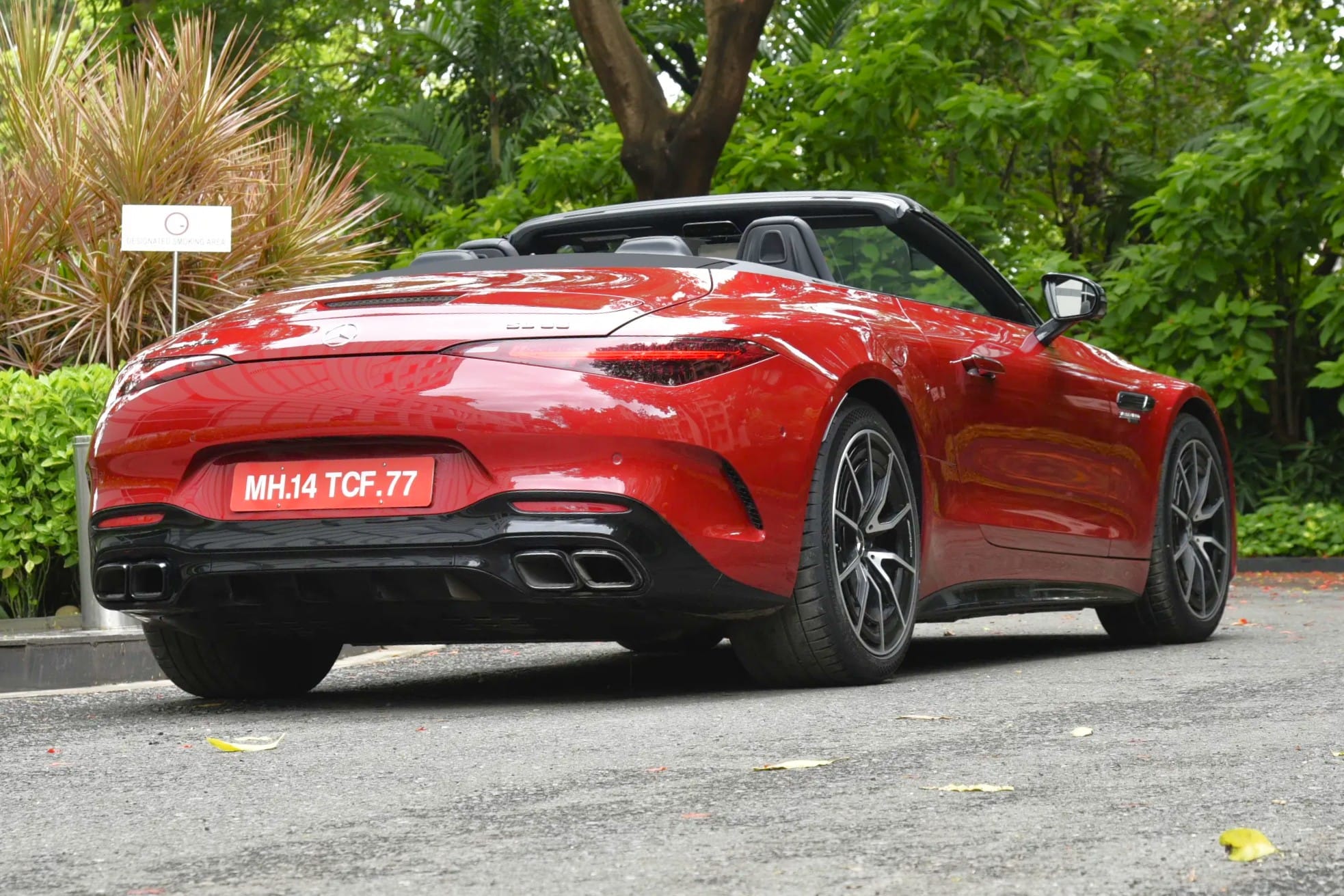 Mercedes-AMG SL facelift to have distinct positioning from hard-top GT sibling