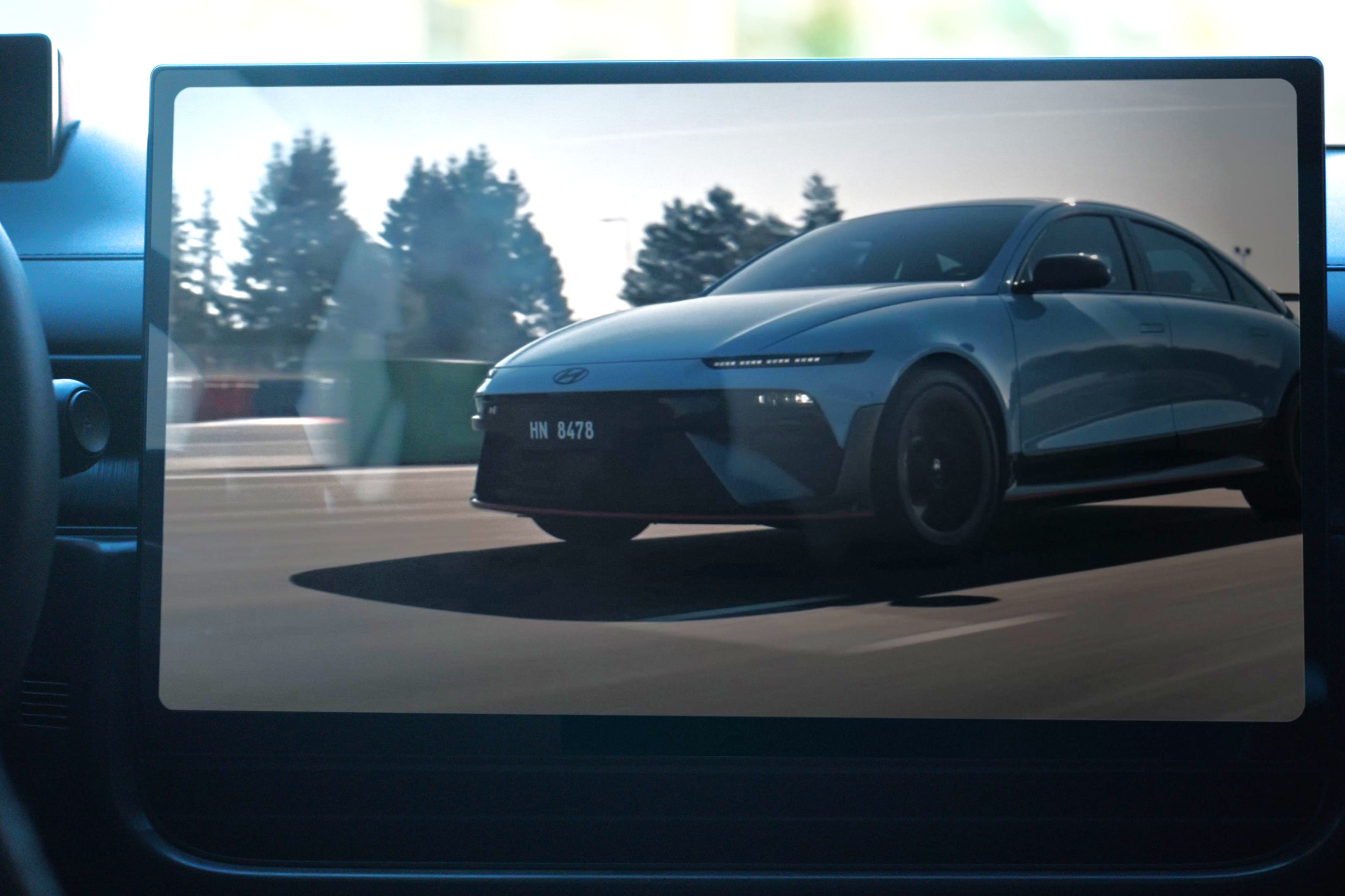 Hyundai unveils new Pleos Connect infotainment system
