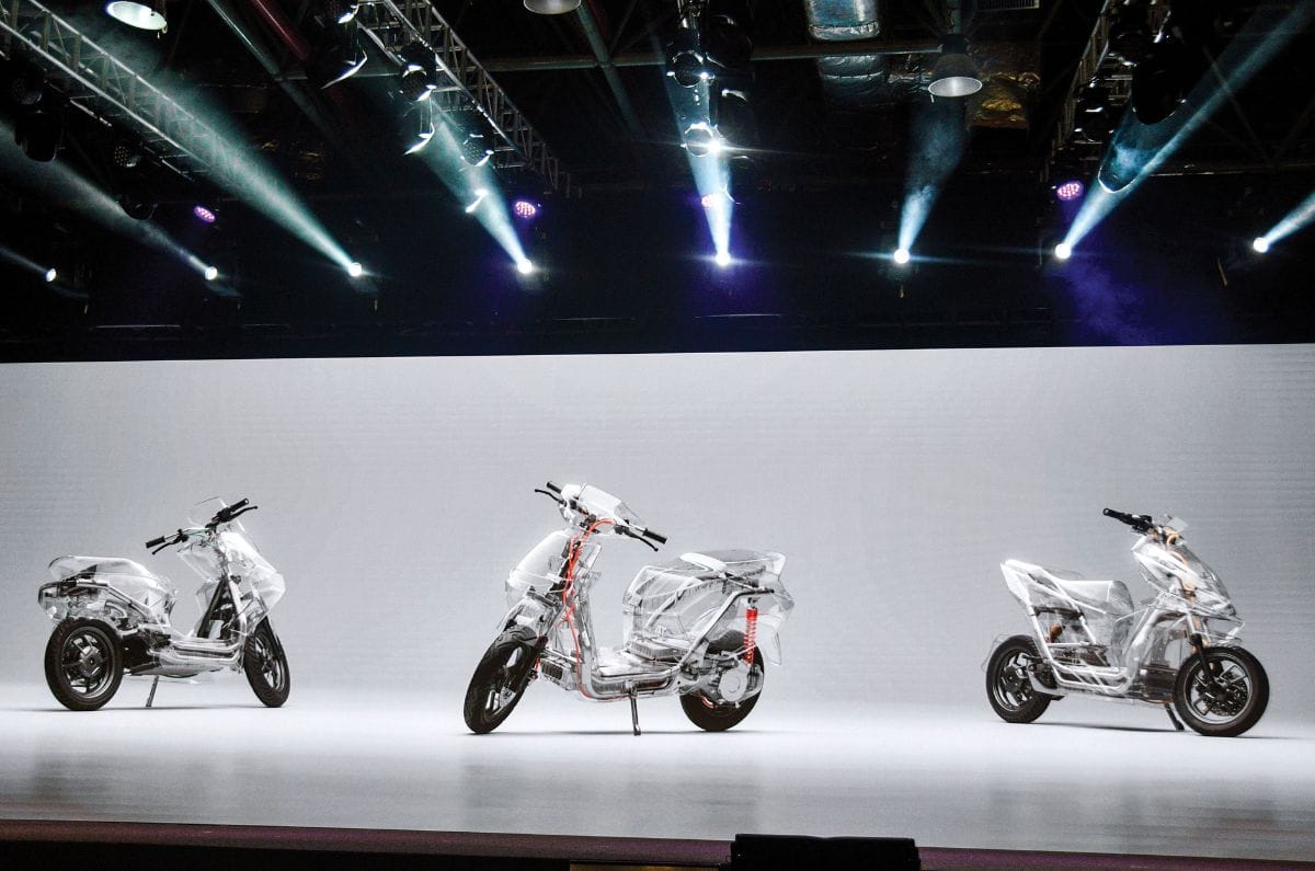 Ather EL platform concepts shown on stage
