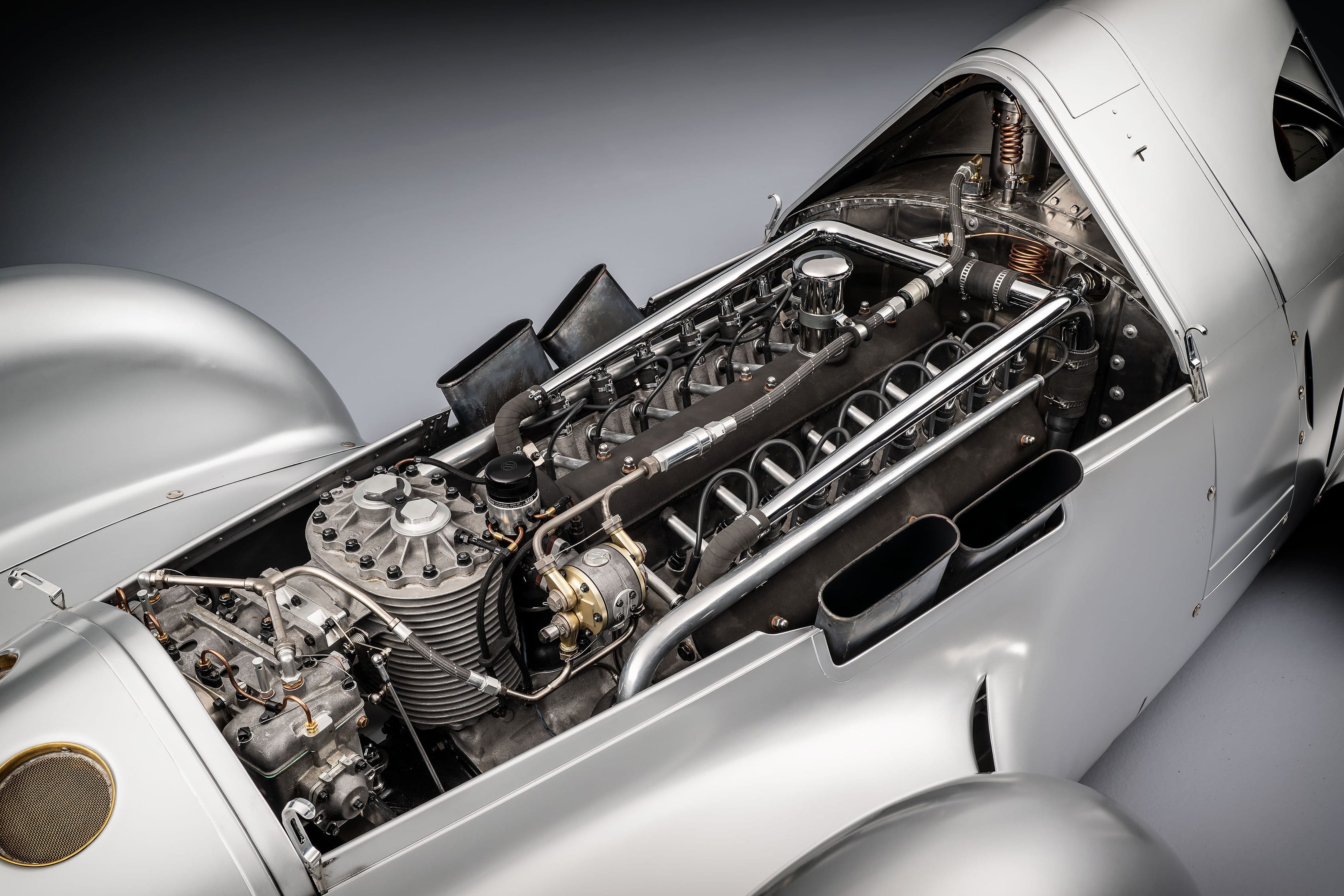 Audi remakes V16-powered Auto Union Lucca road racer