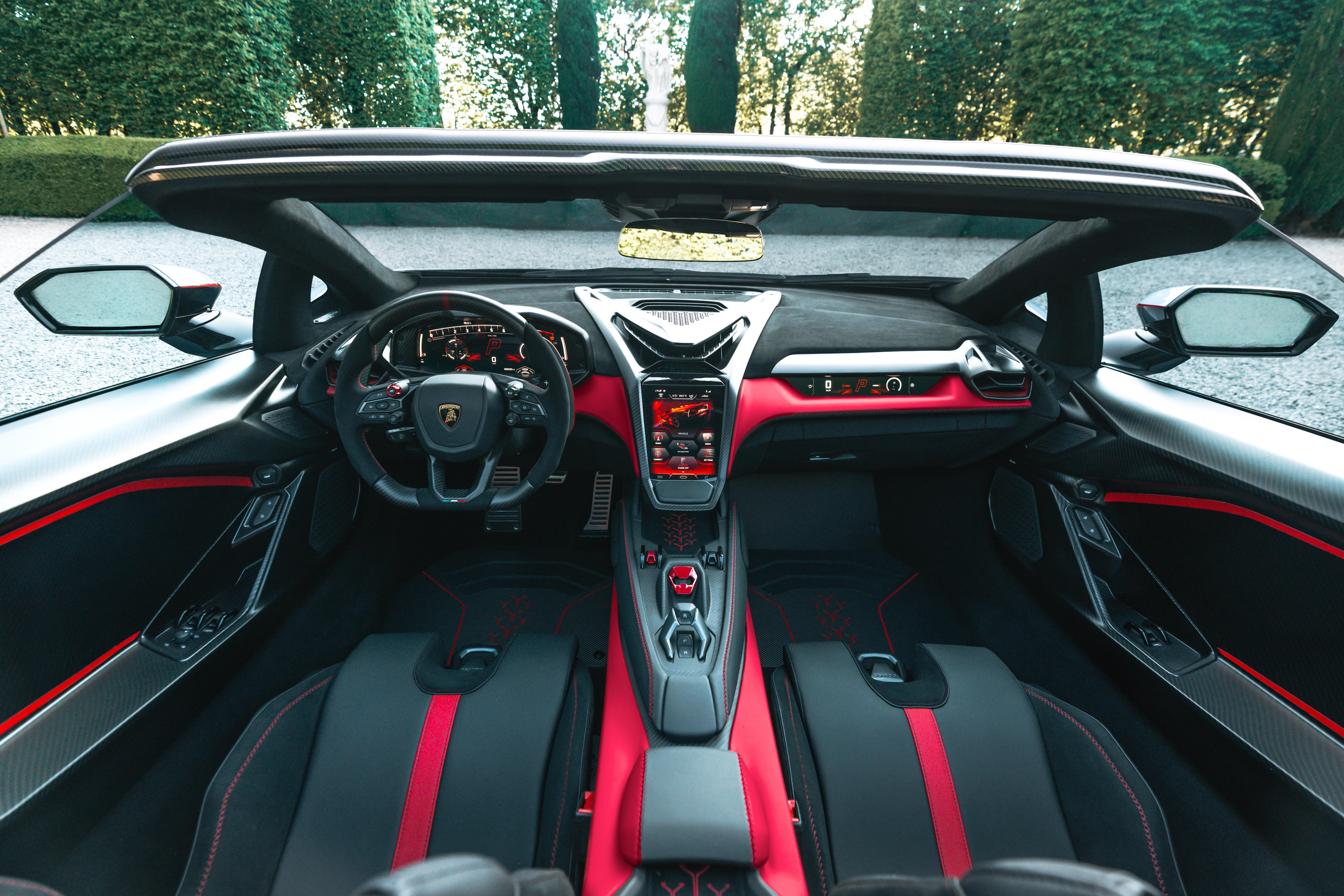 Lamborghini unveils its most powerful open-top Fenomeno Roadster