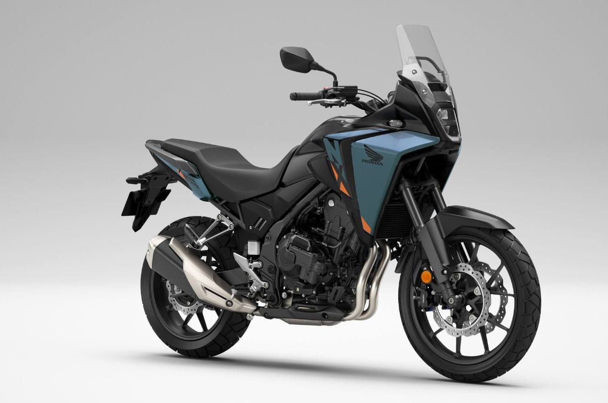 Honda NX500 E Clutch black colour front right side static in studio