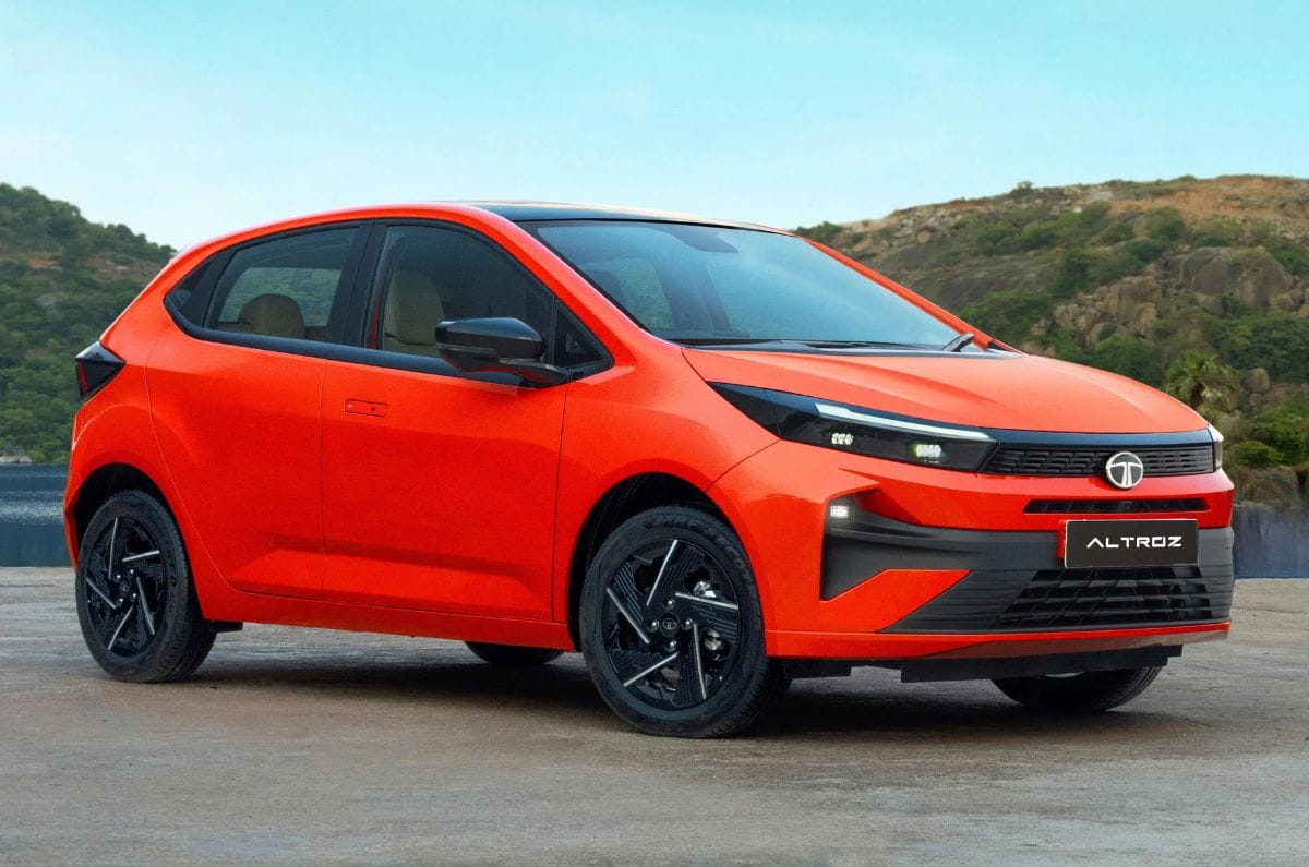Best petrol-automatic hatchbacks under Rs 12 lakh in India