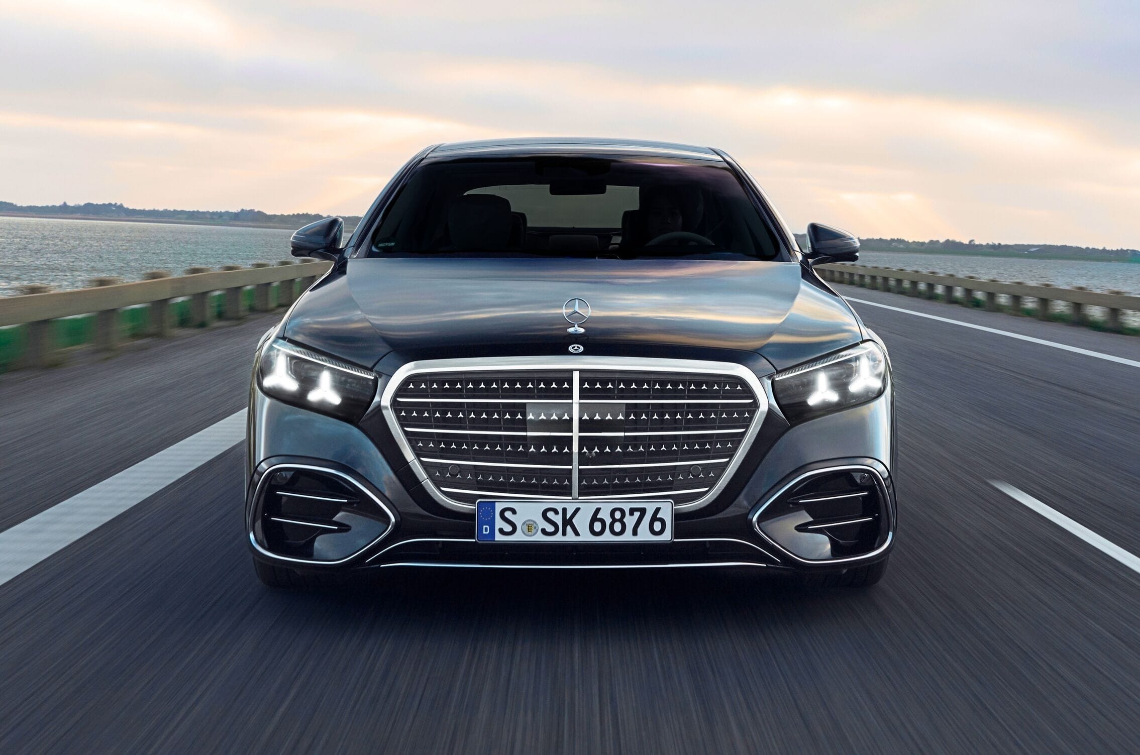 4 reasons to buy the Mercedes S-Class facelift, 2 reasons not to