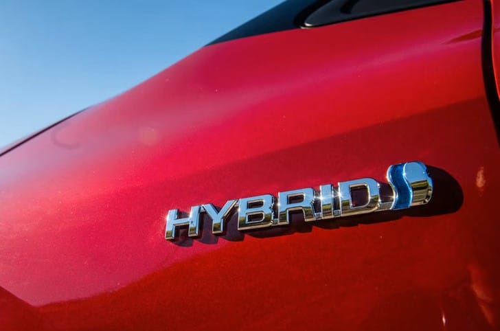 Toyota hybrid sales cross 3 lakh mark in India 