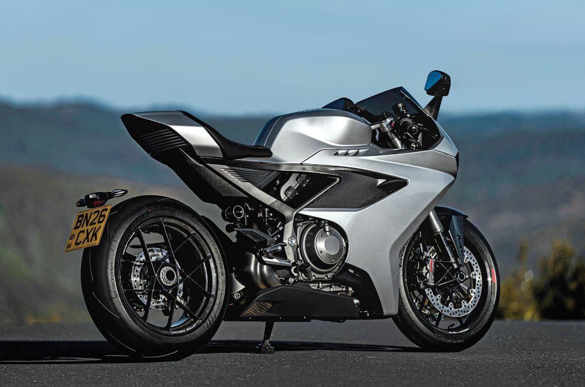 Norton Manx R review: TVS brings Norton back with a bang!