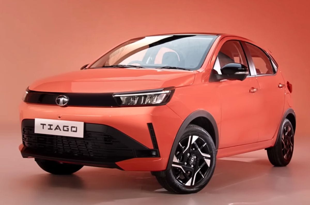 2026 Tata Tiago facelift interior revealed