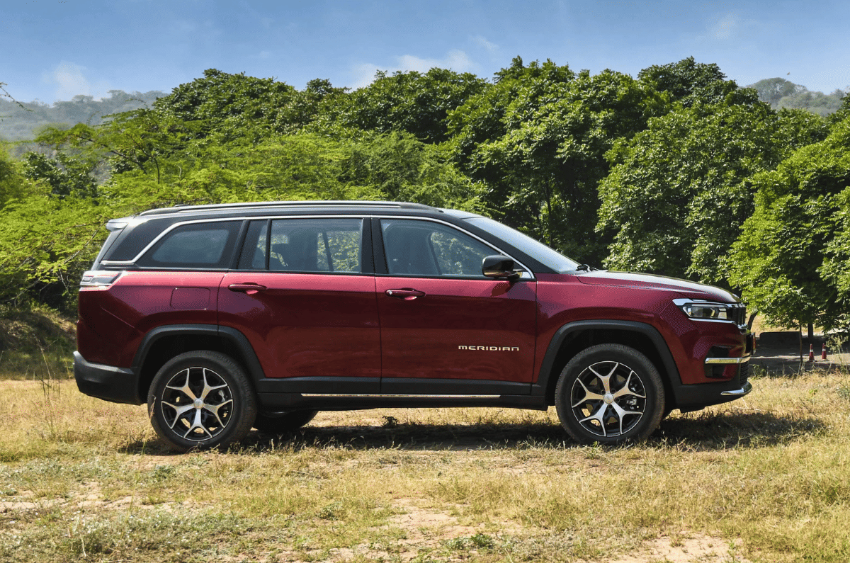 Jeep Meridian side