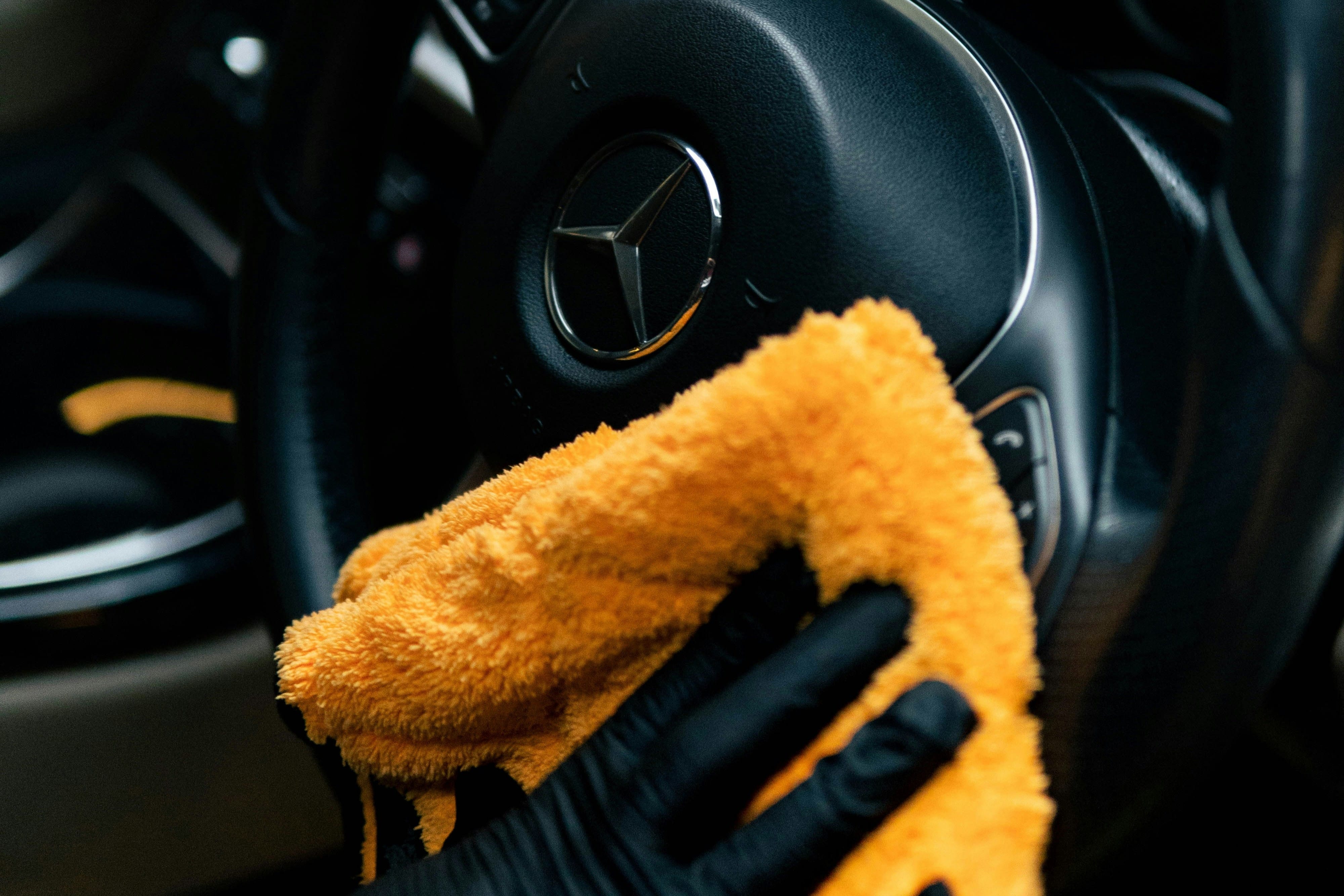 8 Must have accessories for your car 