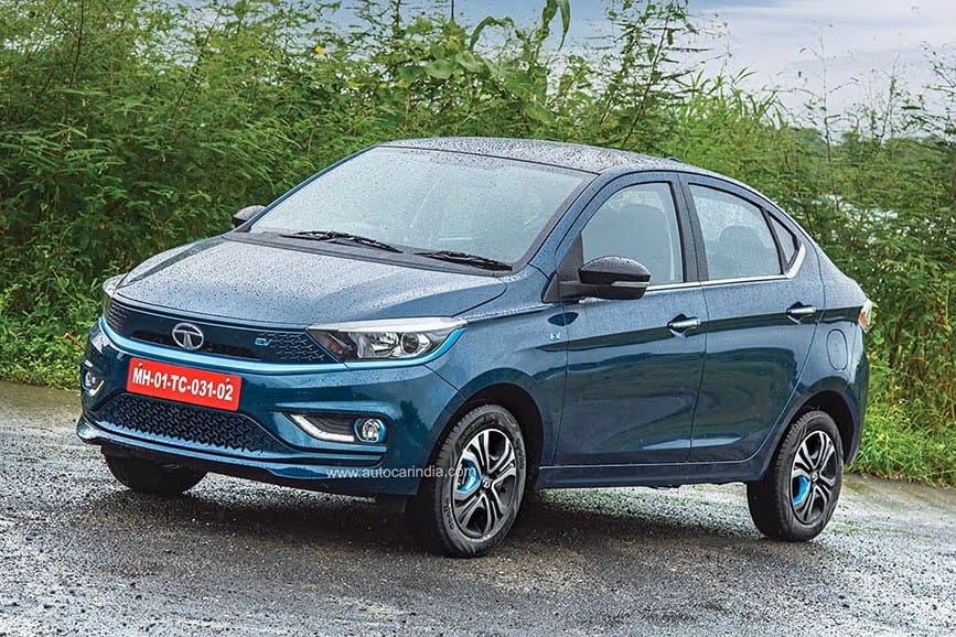 Mass-market sedans ranked by ground clearance