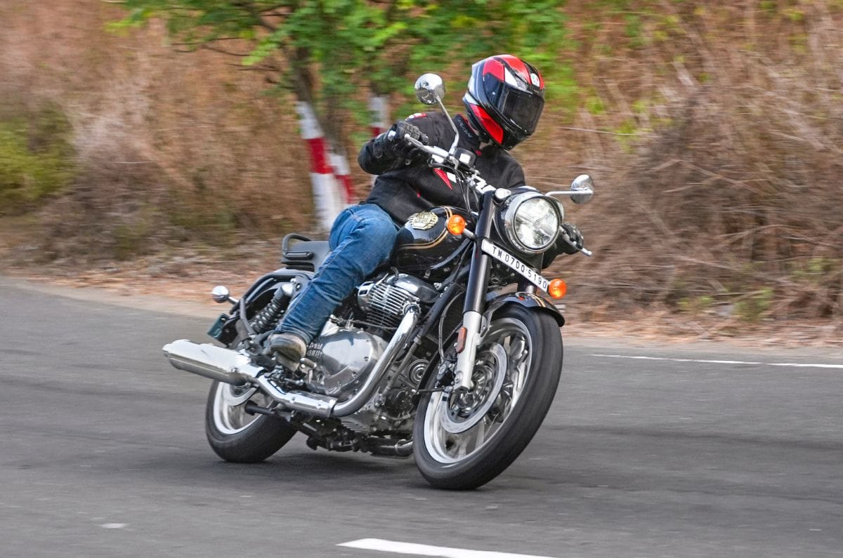 Royal Enfield Bullet 650 front right side cornering shot on road