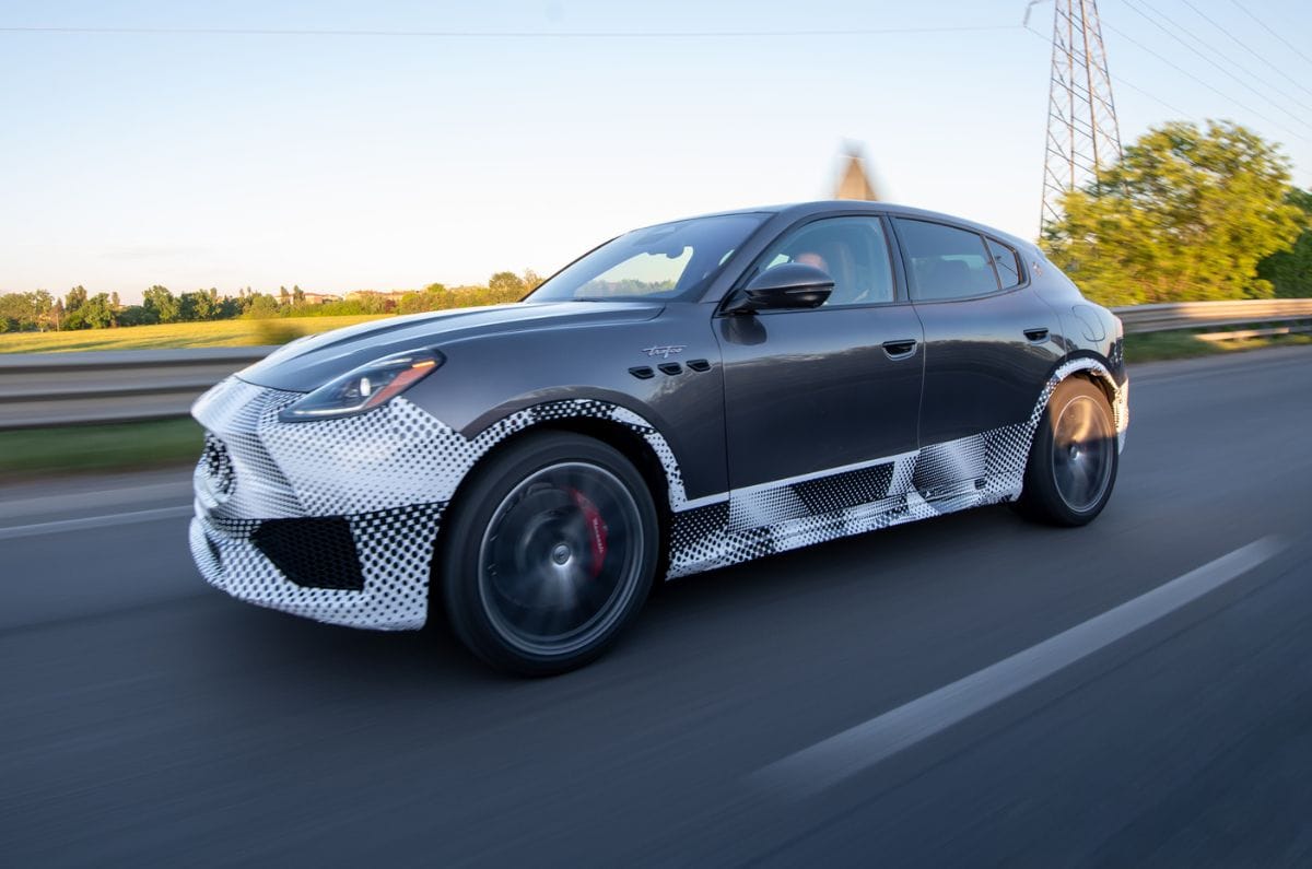 Maserati Grecale facelift test mule