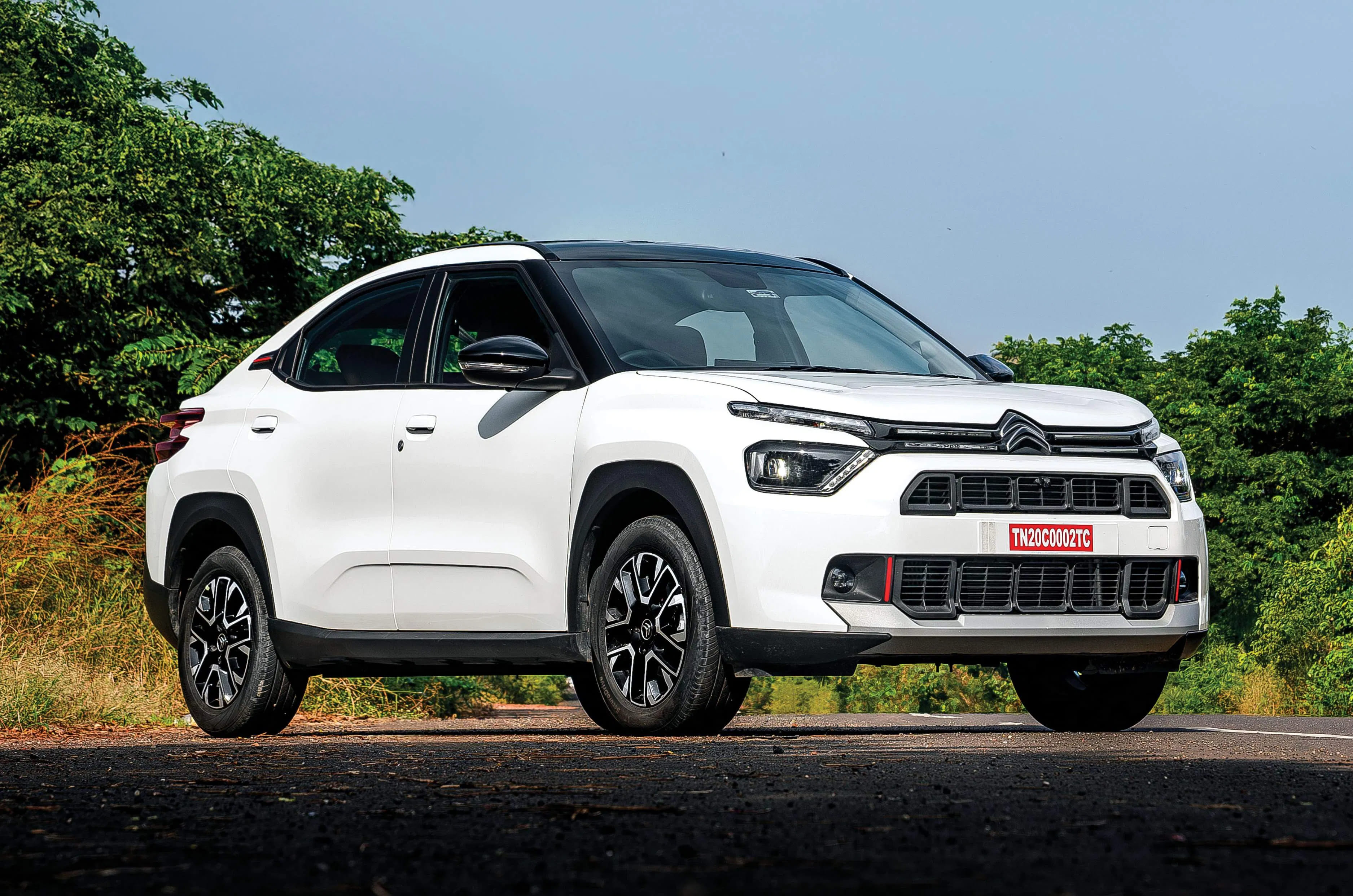 Citroen Aircross gets benefits of up to Rs 1.4 lakh in June 2026