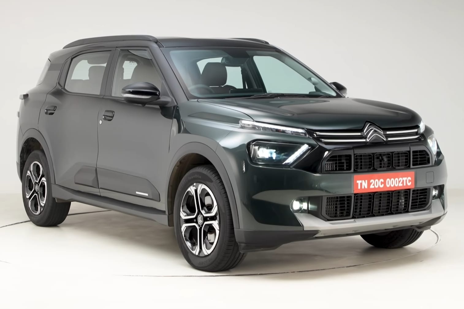Citroen Aircross gets benefits of up to Rs 1.4 lakh in June 2026