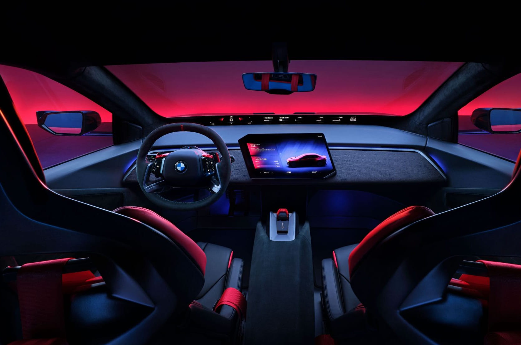 BMW unveils M Concept Neue Klasse at Le Mans
