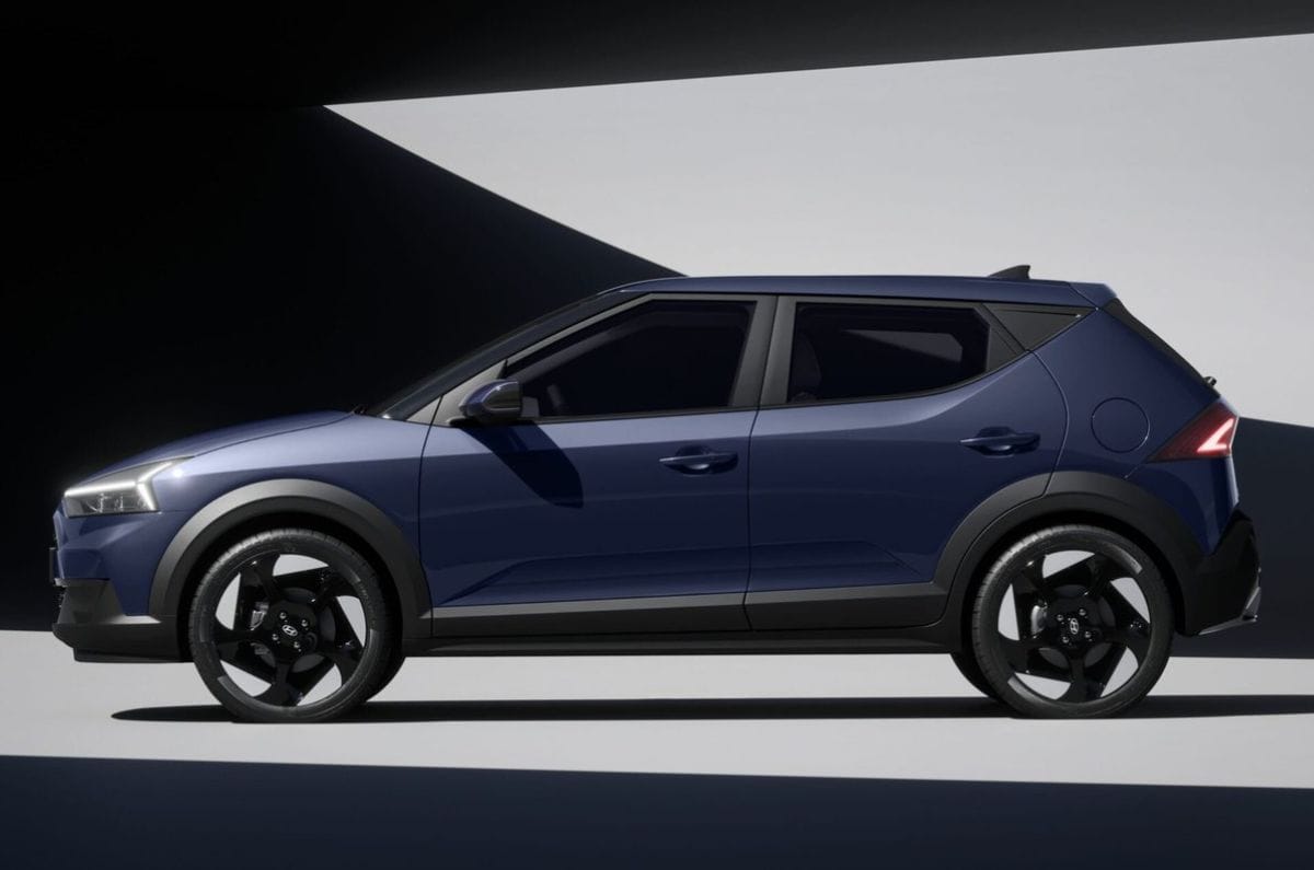 Next-gen Hyundai i20 side