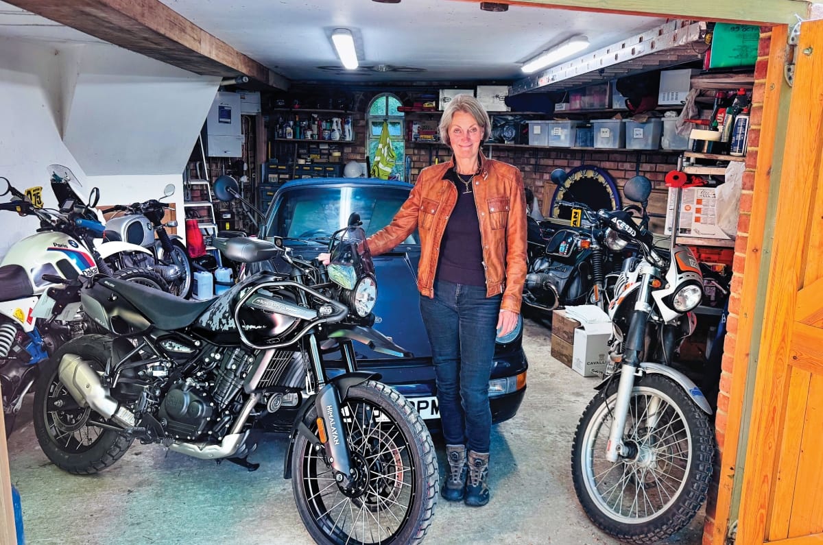 Around the World With Elspeth Beard: Two Victorians Go for a Ride