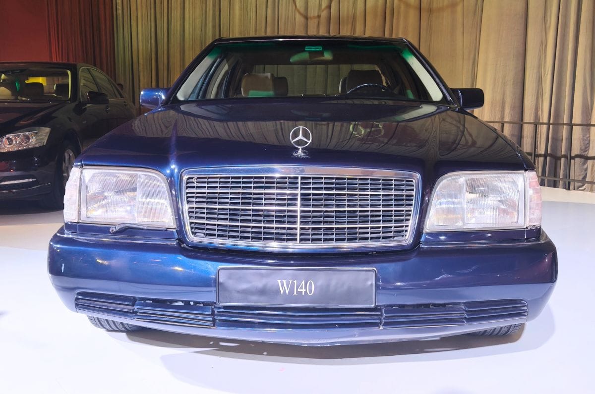 Mercedes showcases seven generations of S-Class in stunning display