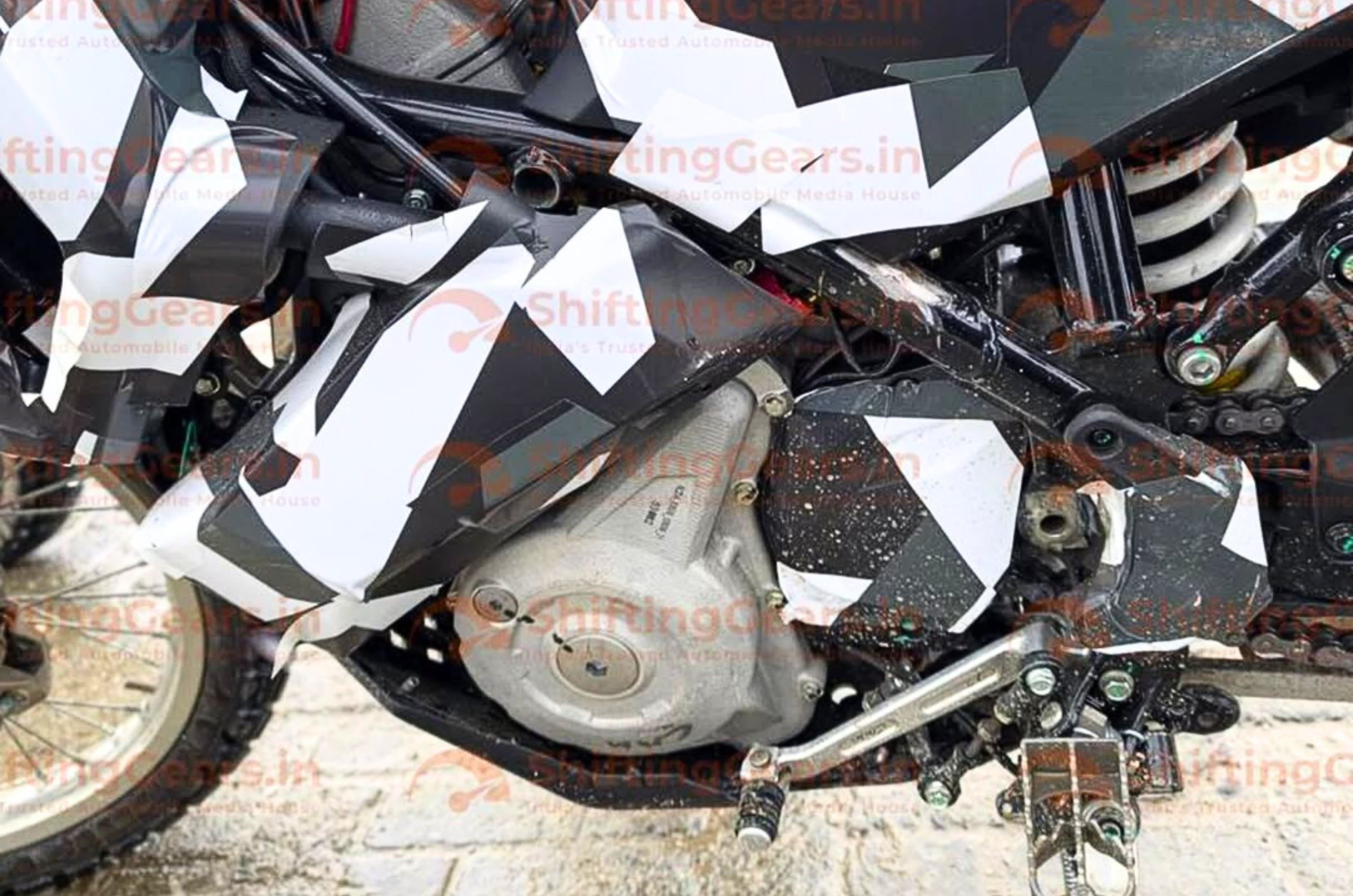 Hero Xpulse 421 engine
