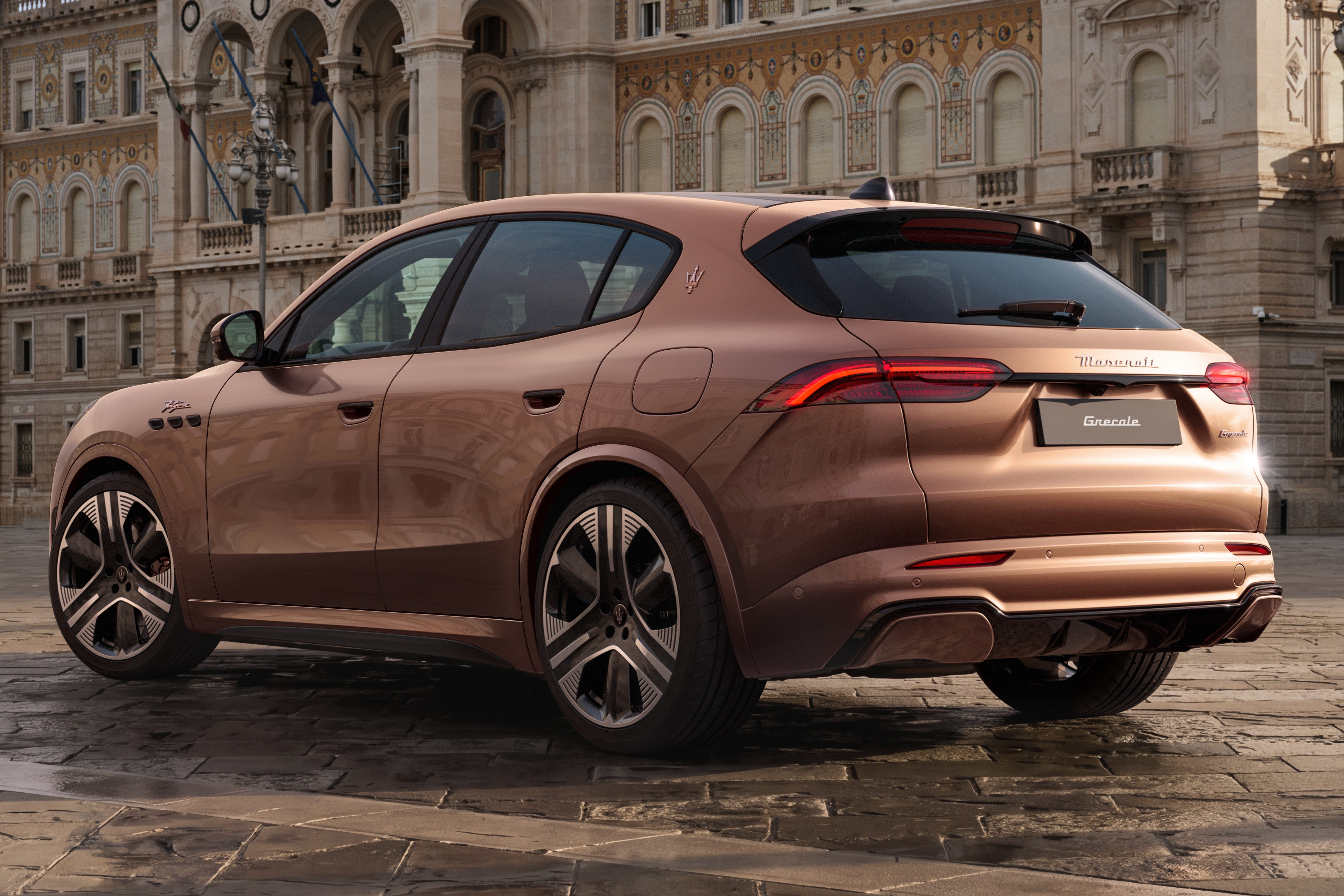2026 Maserati Grecale, Grecale Folgore facelifts revealed