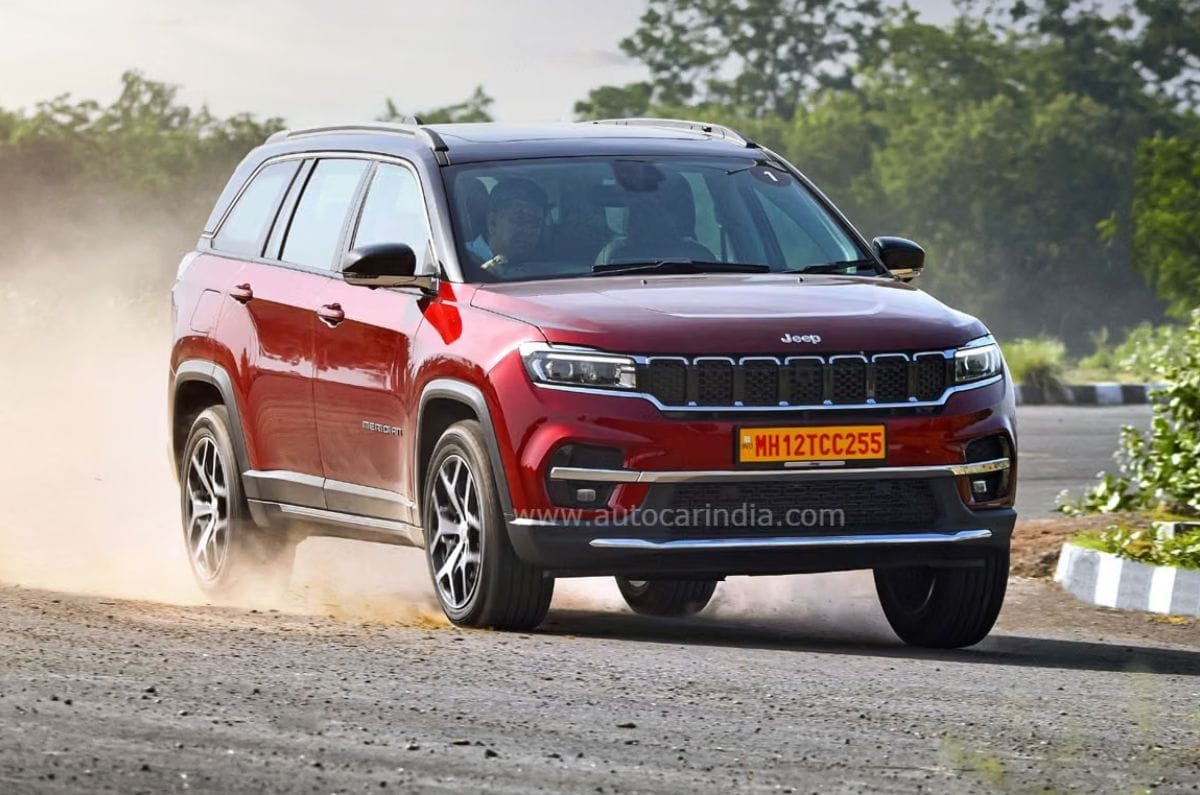 Best three-row executive SUVs under Rs 50 lakh