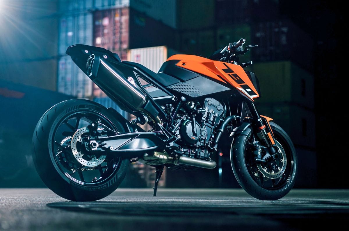 Updated KTM 790 Duke unveiled