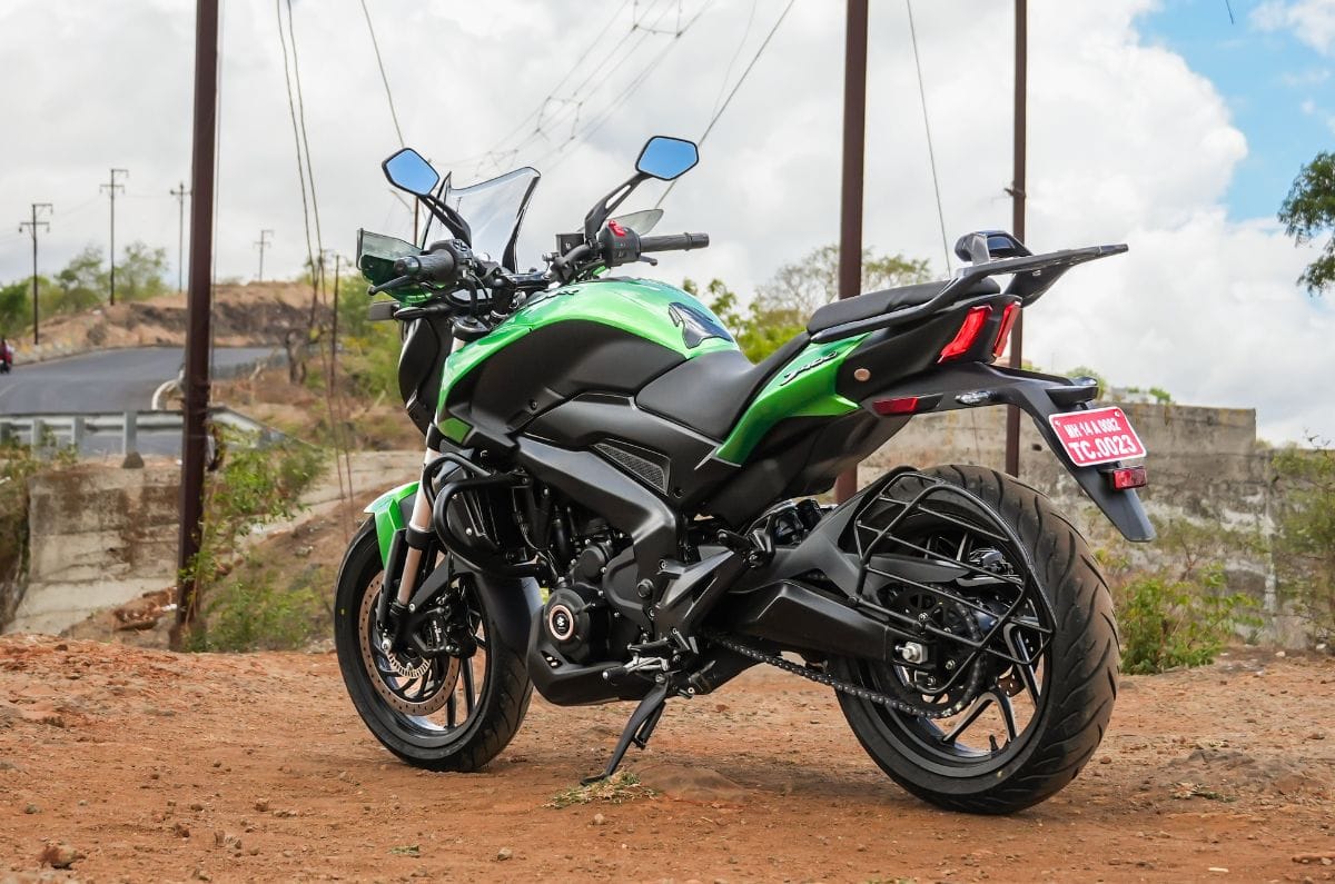 Bajaj Dominar 400 left side rear static on road