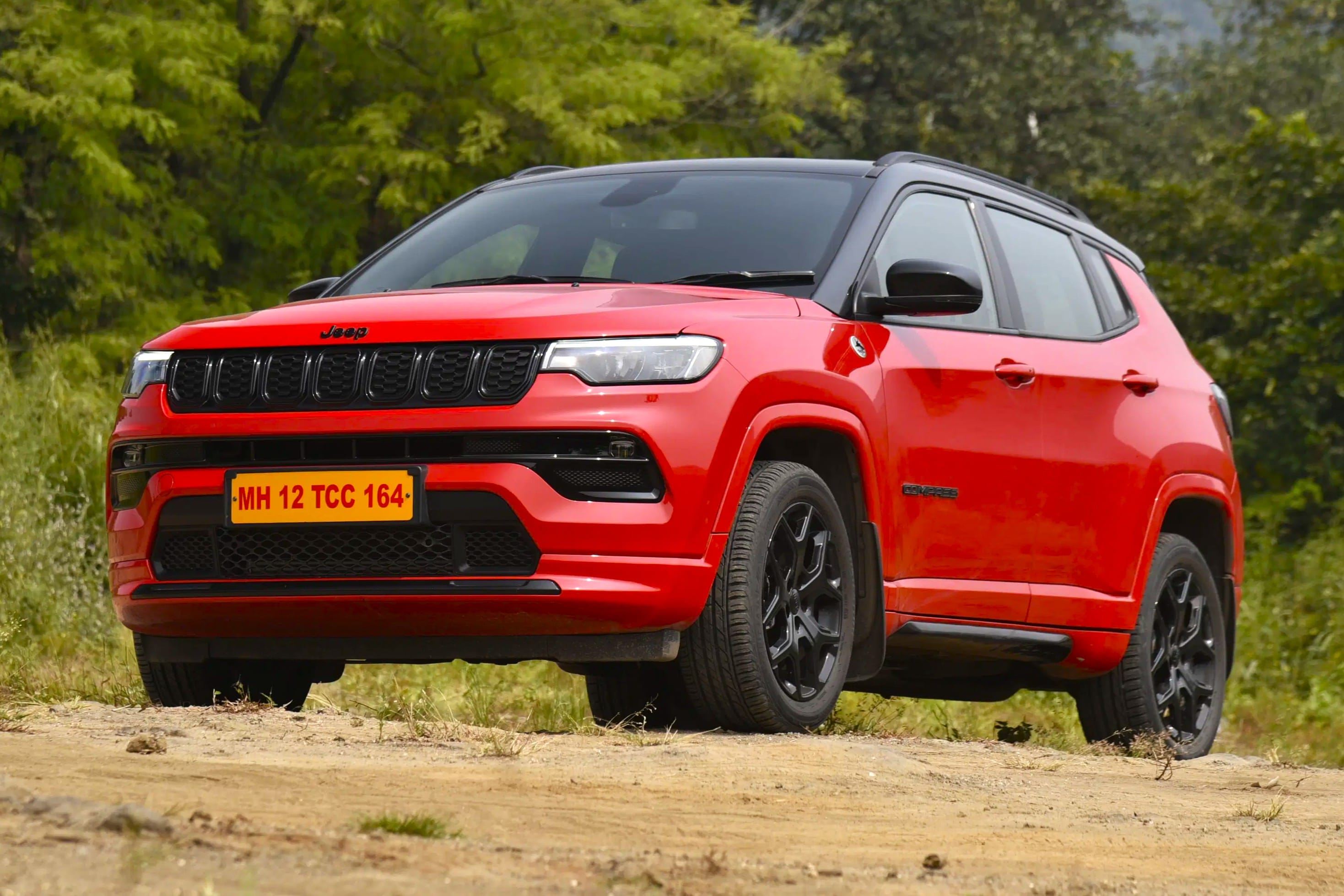 Most powerful ICE SUVs under Rs 25 lakh