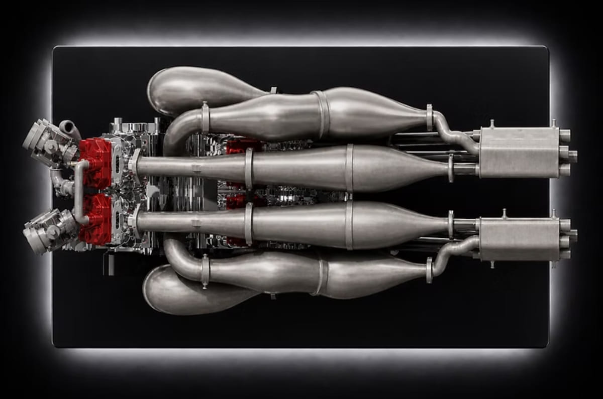 Veloce Aperion revealed, eight-cylinder two-stroke makes 280hp