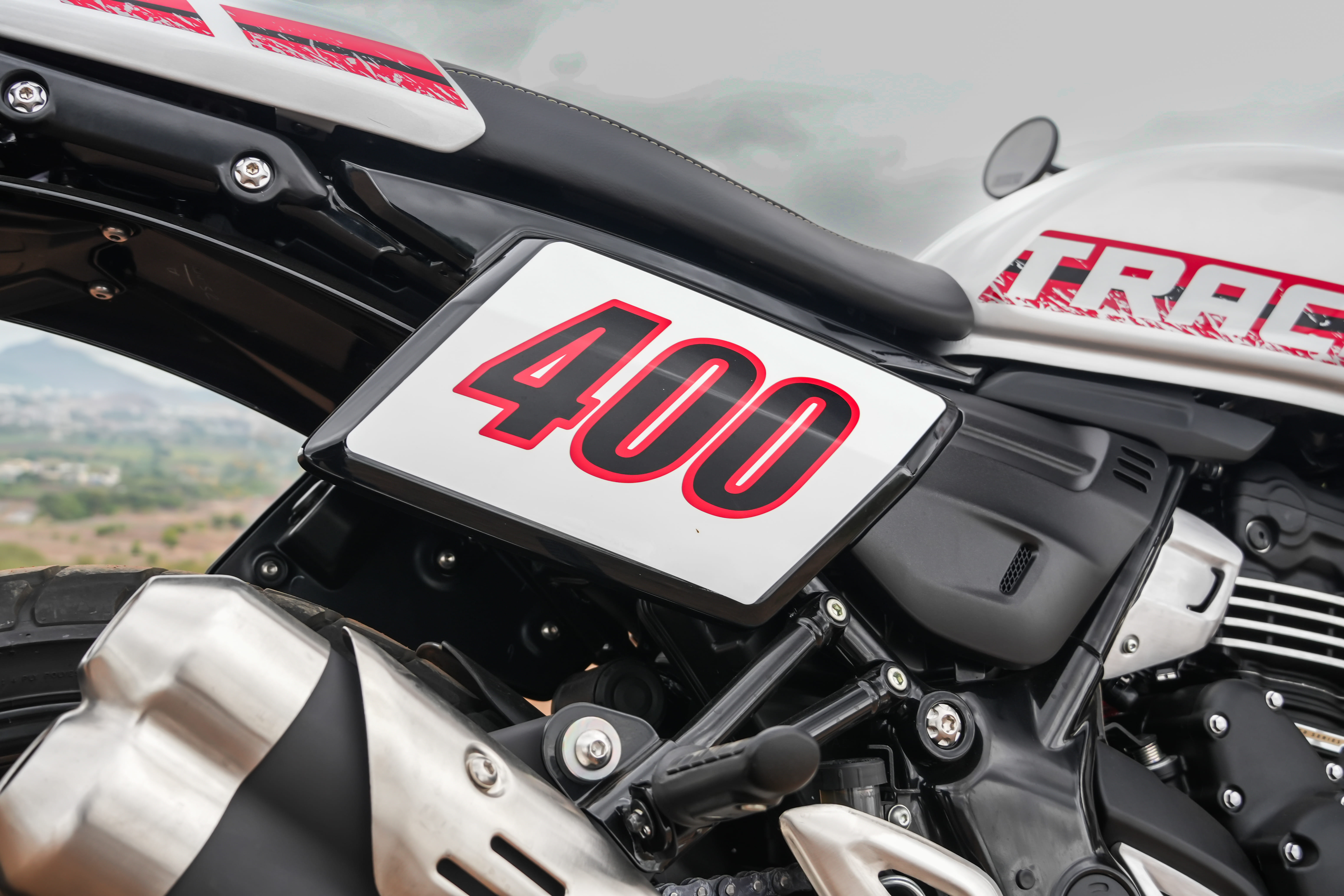 3 reasons to buy the Triumph Tracker 400 and 2 reasons to skip it