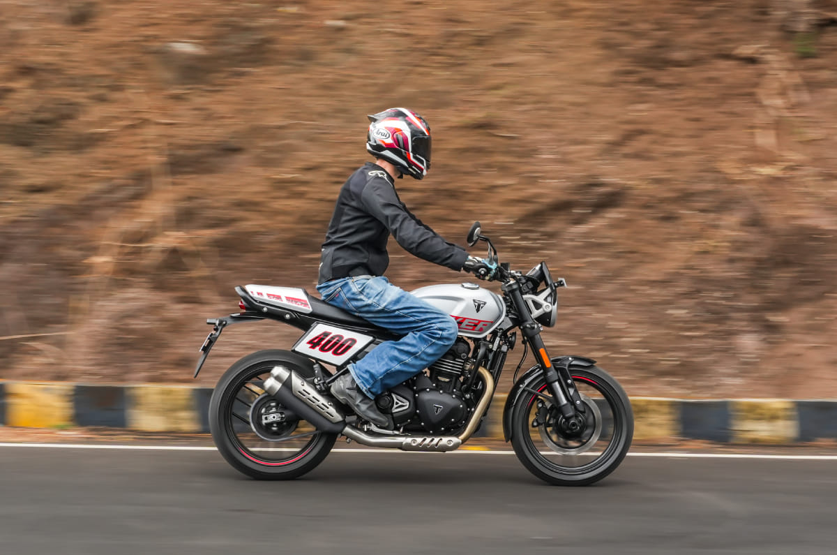 3 reasons to buy the Triumph Tracker 400 and 2 reasons to skip it