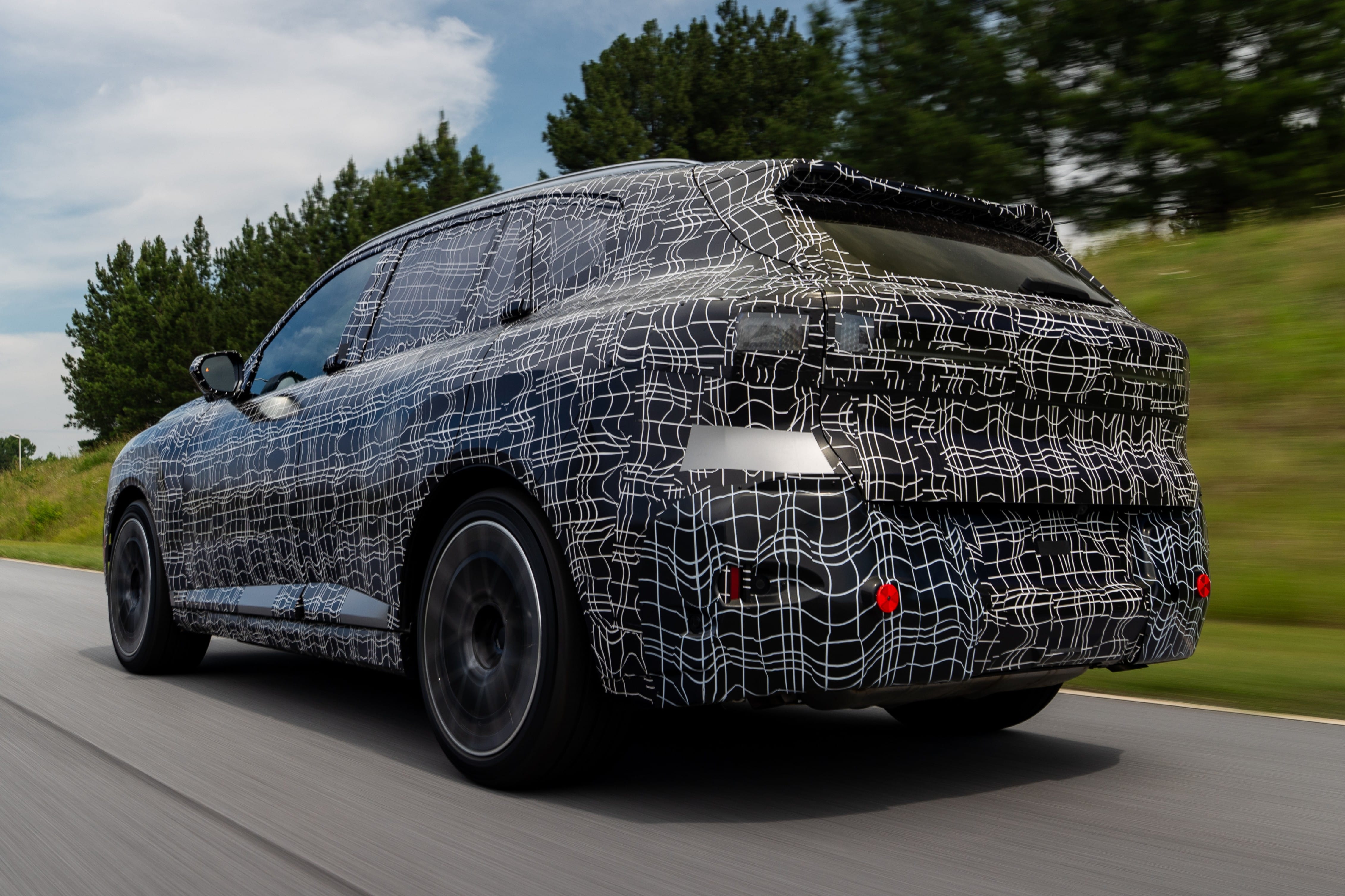 Next-gen BMW X5 to launch in India in LWB guise