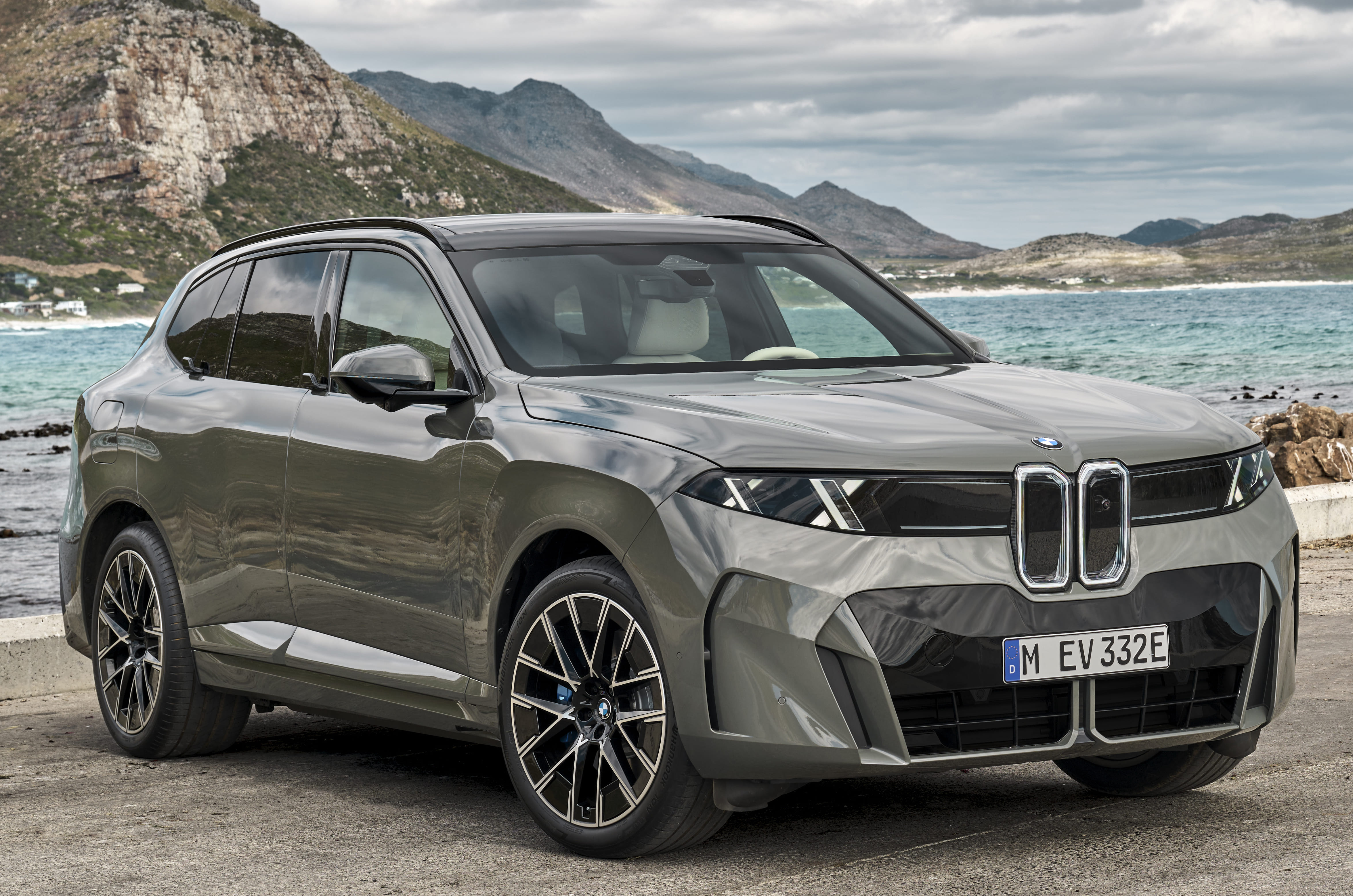 Fifth-gen BMW X5 unveiled with ICE, electric, PHEV and hydrogen powertrains
