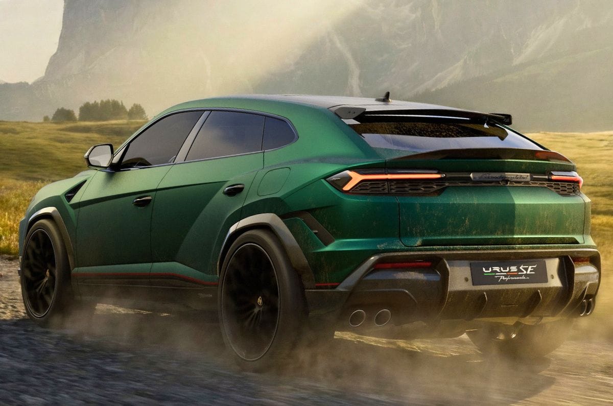 Urus SE Performante revealed as hottest Lamborghini SUV yet