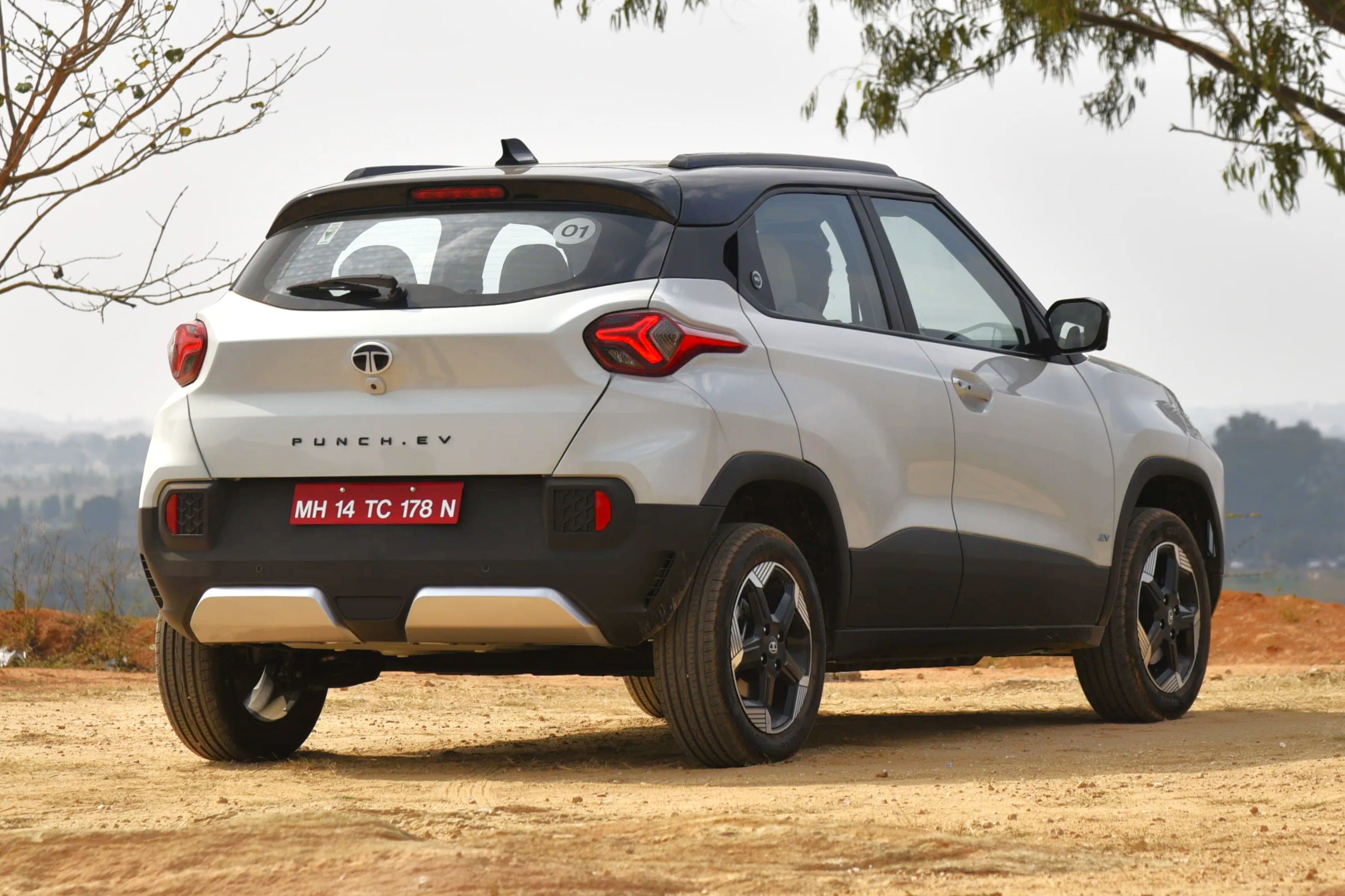 Tata Harrier EV discounts go up to Rs 2.75 lakh in July 2026