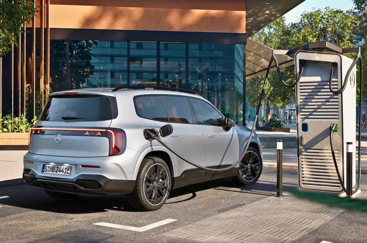 Mercedes-Benz GLB EV charging