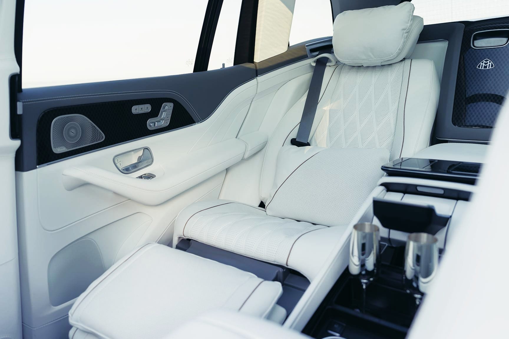 2026 Mercedes Maybach GLS 680 debuts with upgraded V8 engine, more features
